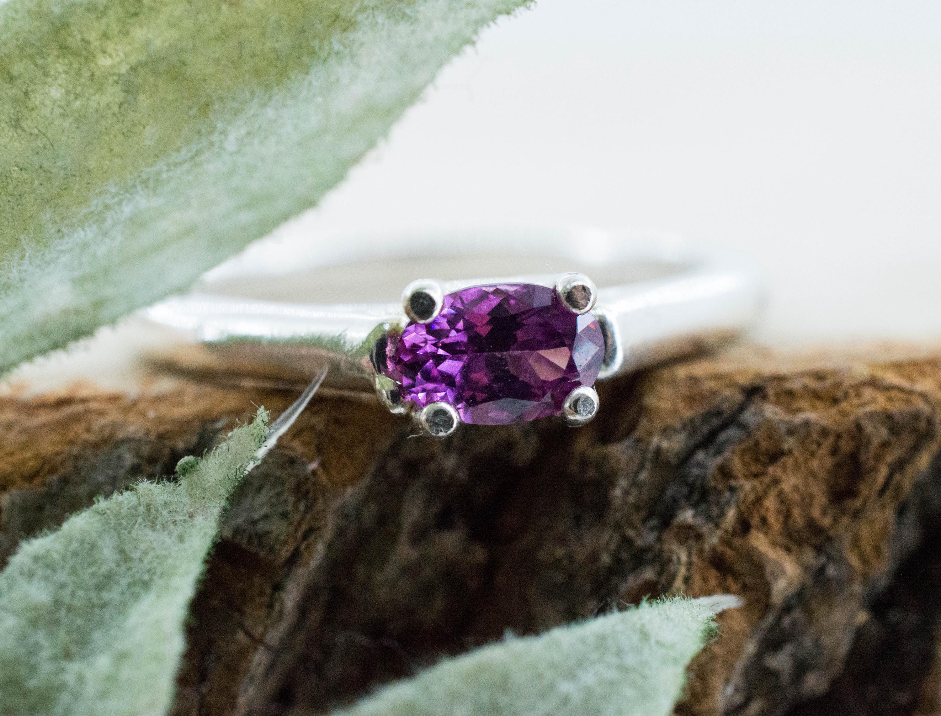 Cranberry Garnet Ring; Natural Untreated Tanzania Garnet; 0.505cts - Mark Oliver Gems