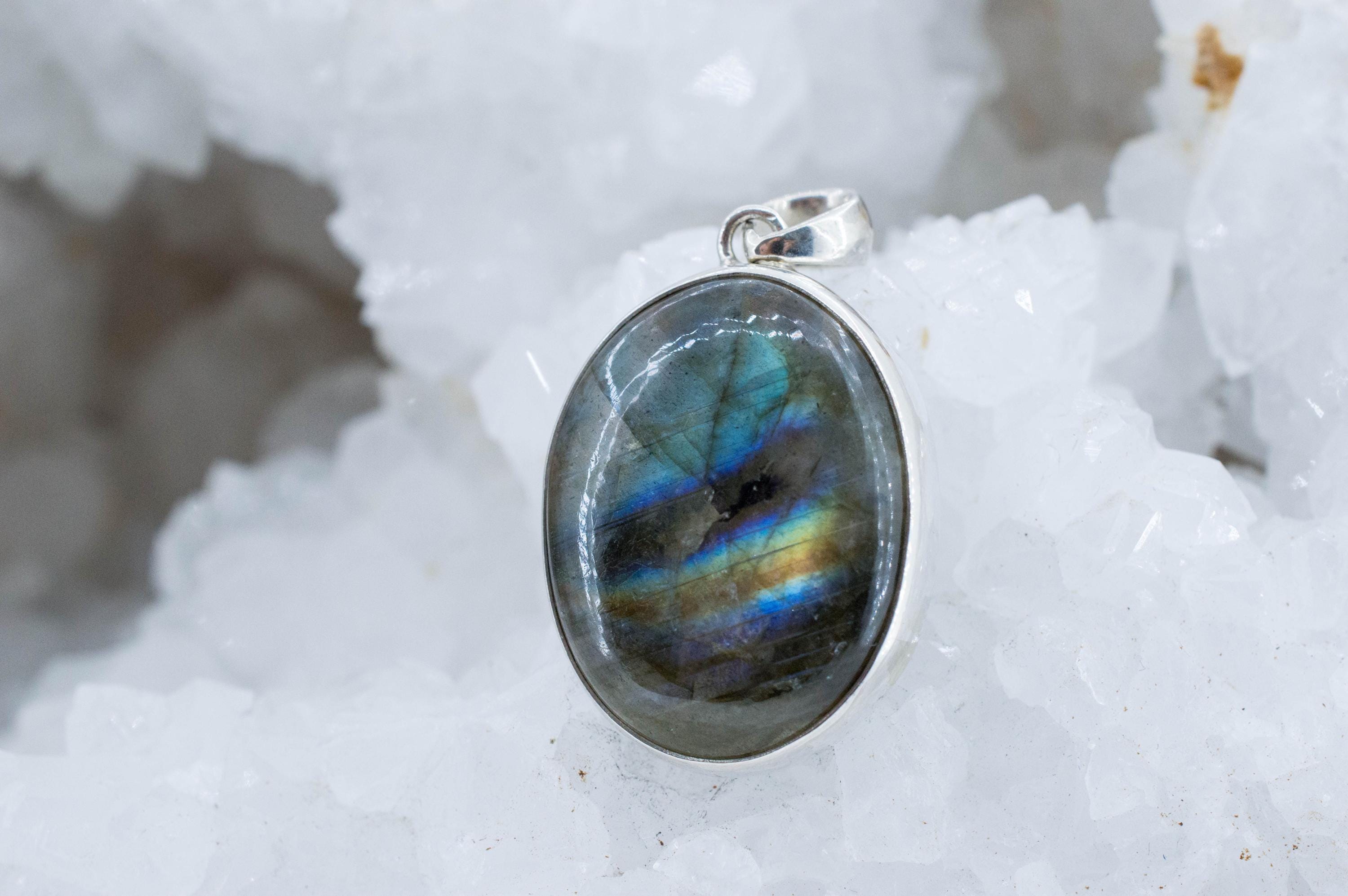 Labradorite Pendant; Natural Untreated Madagascar Labradorite; 24.965cts - Mark Oliver Gems
