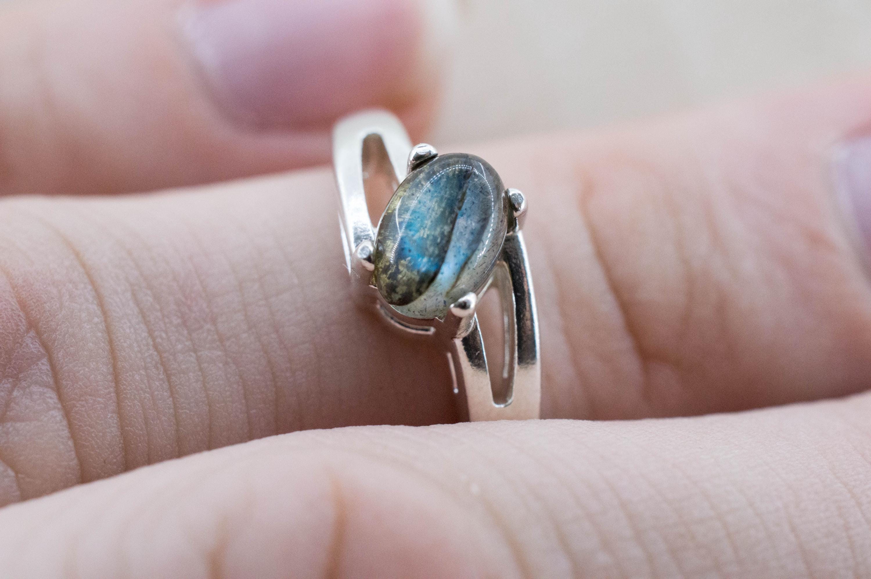 Labradorite Ring, Natural Untreated Madagascar Labradorite; 1.105cts - Mark Oliver Gems