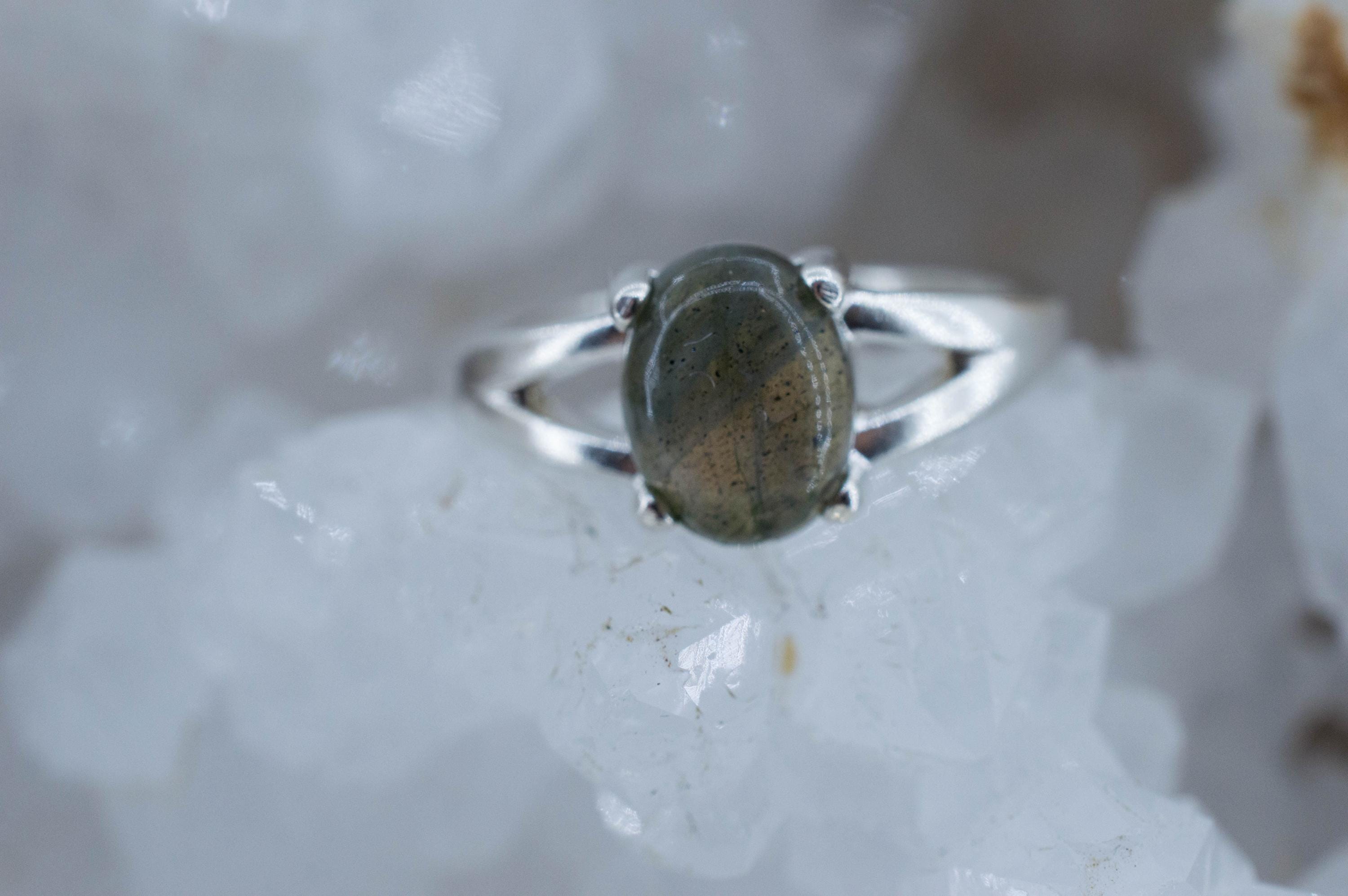 Labradorite Ring, Natural Untreated Madagascar Labradorite; 1.985cts - Mark Oliver Gems