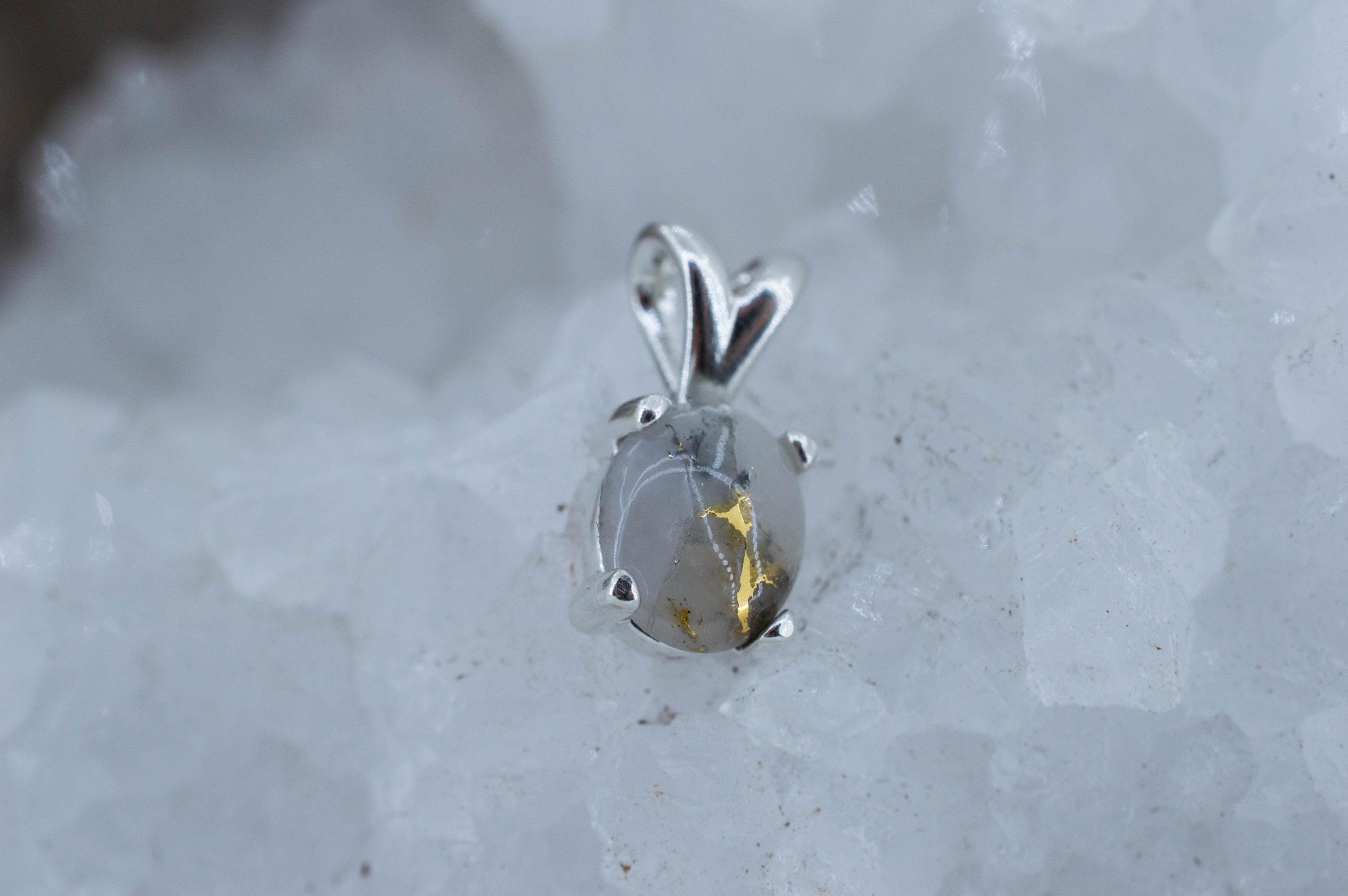 Gold Included Quartz Pendant; Natural Untreated Australia Gold Quartz; 1.555cts - Mark Oliver Gems