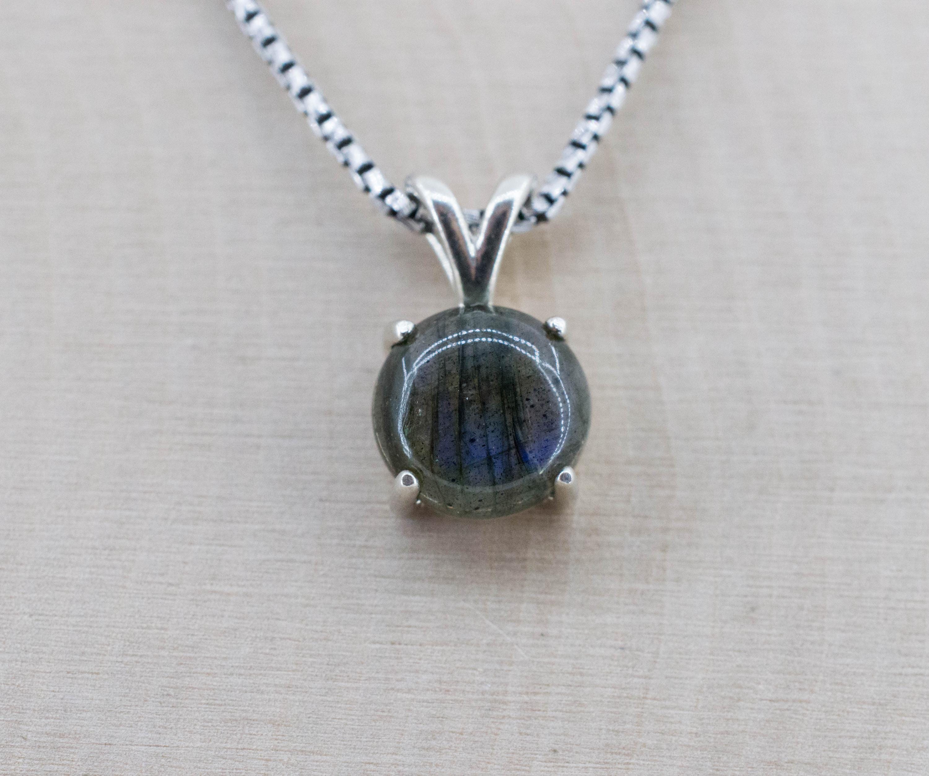 Labradorite Pendant; Natural Untreated Madagascar Labradorite; 2.500cts - Mark Oliver Gems