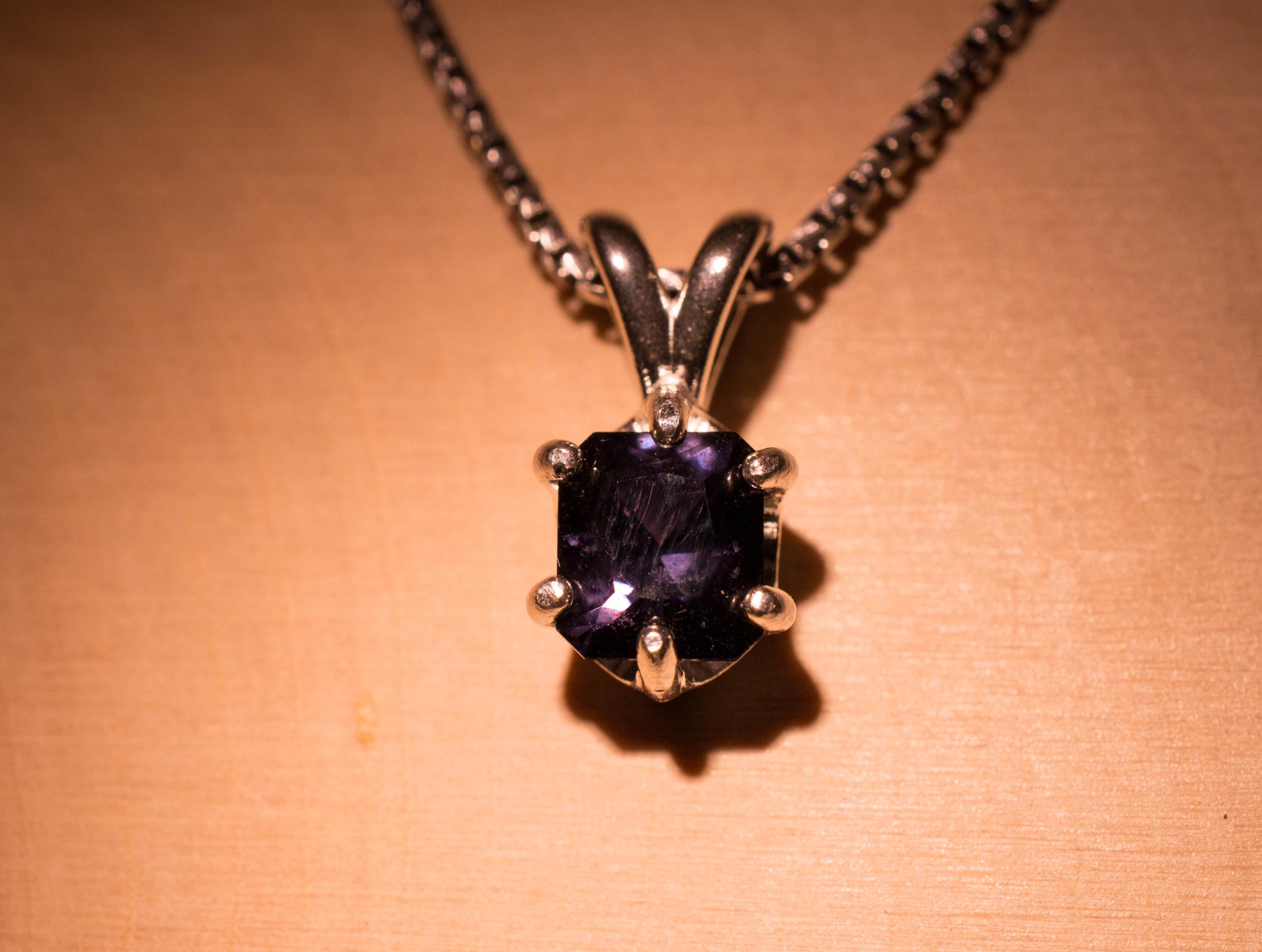 Color Change Spinel Pendant; Natural Untreated Sri Lanka Spinel; 1.470cts