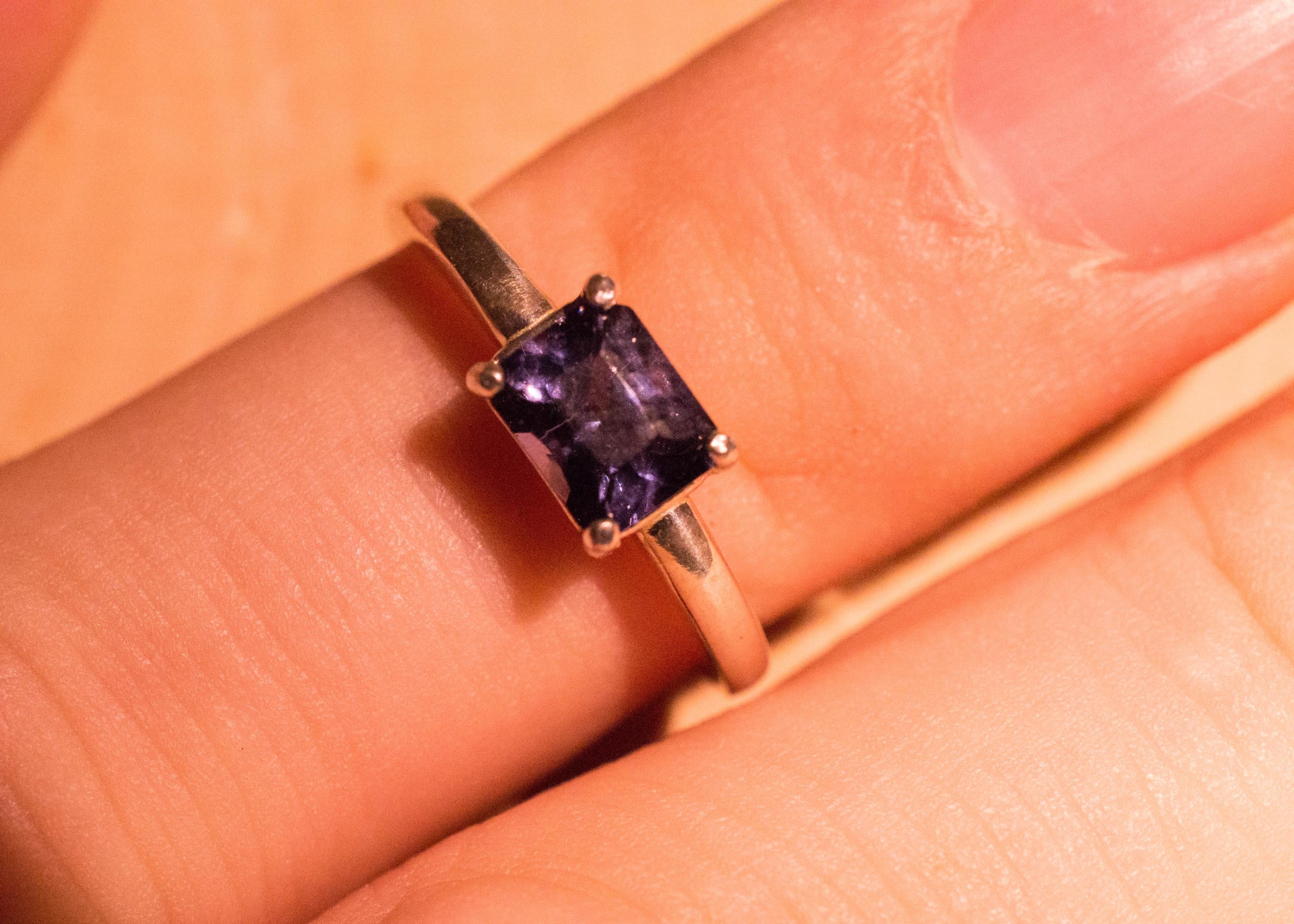 Color Change Spinel Ring, Natural Untreated Sri Lanka Spinel; 1.015cts