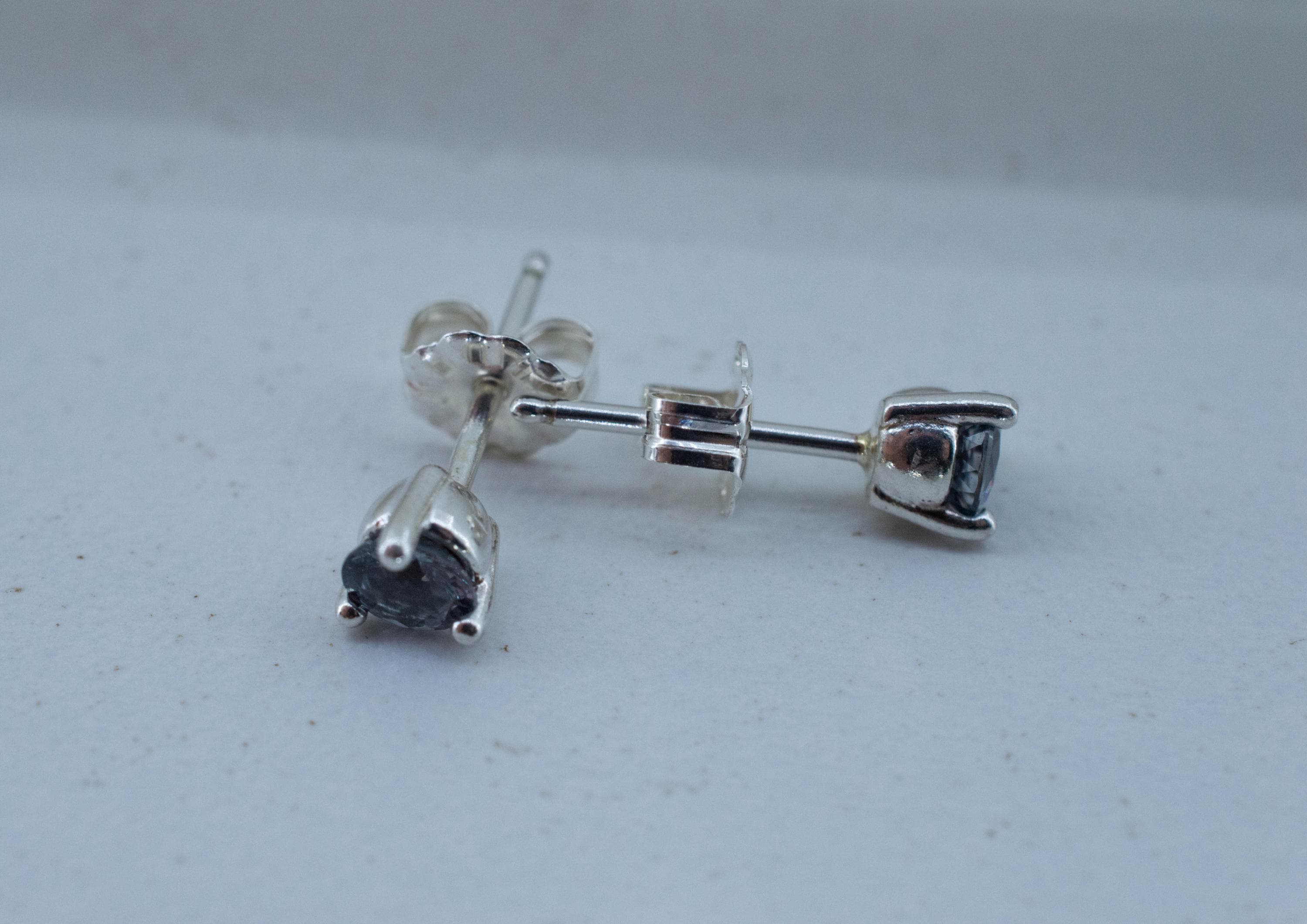 Gray Spinel Earrings; Natural Untreated Mozambique Spinel; 0.565cts