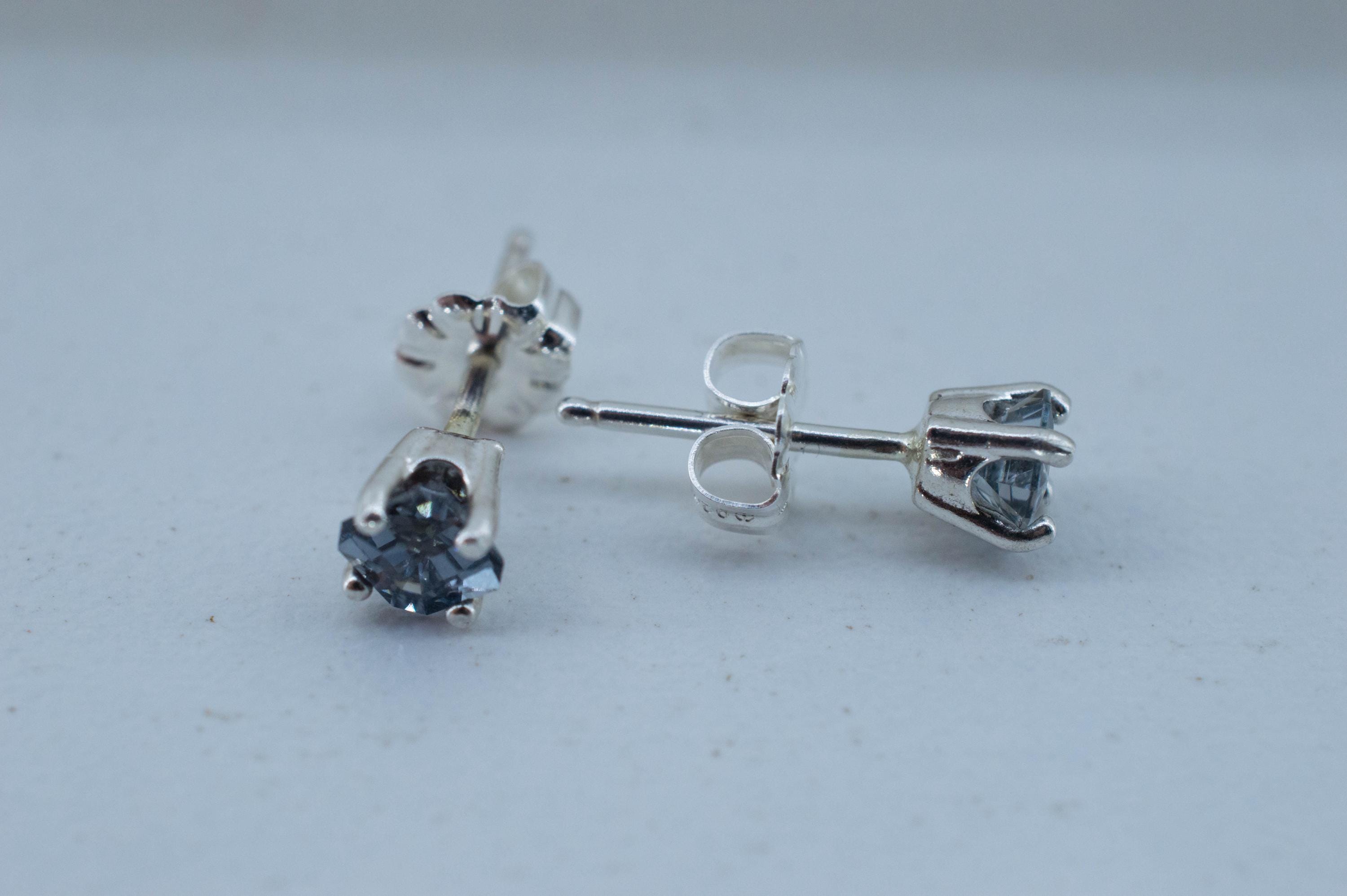 Gray Spinel Earrings; Natural Untreated Mozambique Spinel; 0.745cts