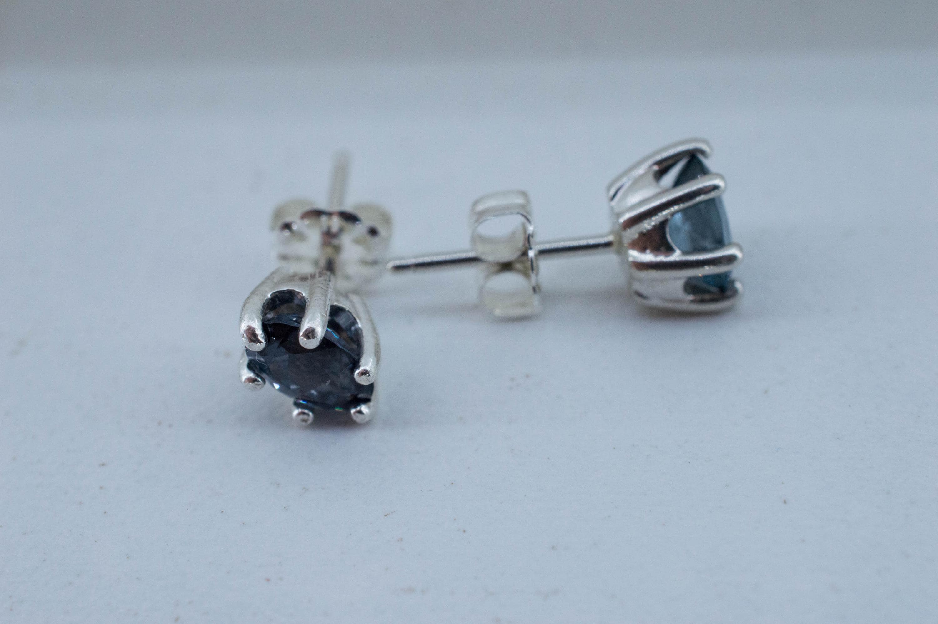 Gray Spinel Earrings; Natural Untreated Mozambique Spinel; 2.050cts