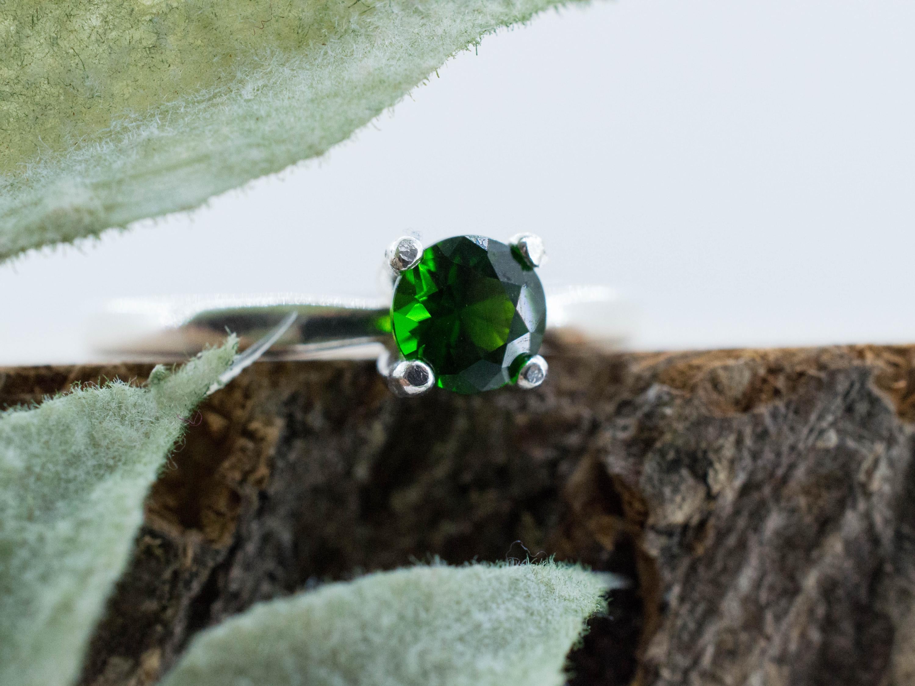 Tsavorite Garnet Ring, Natural Untreated Kenya Green Garnet; 0.495cts - Mark Oliver Gems