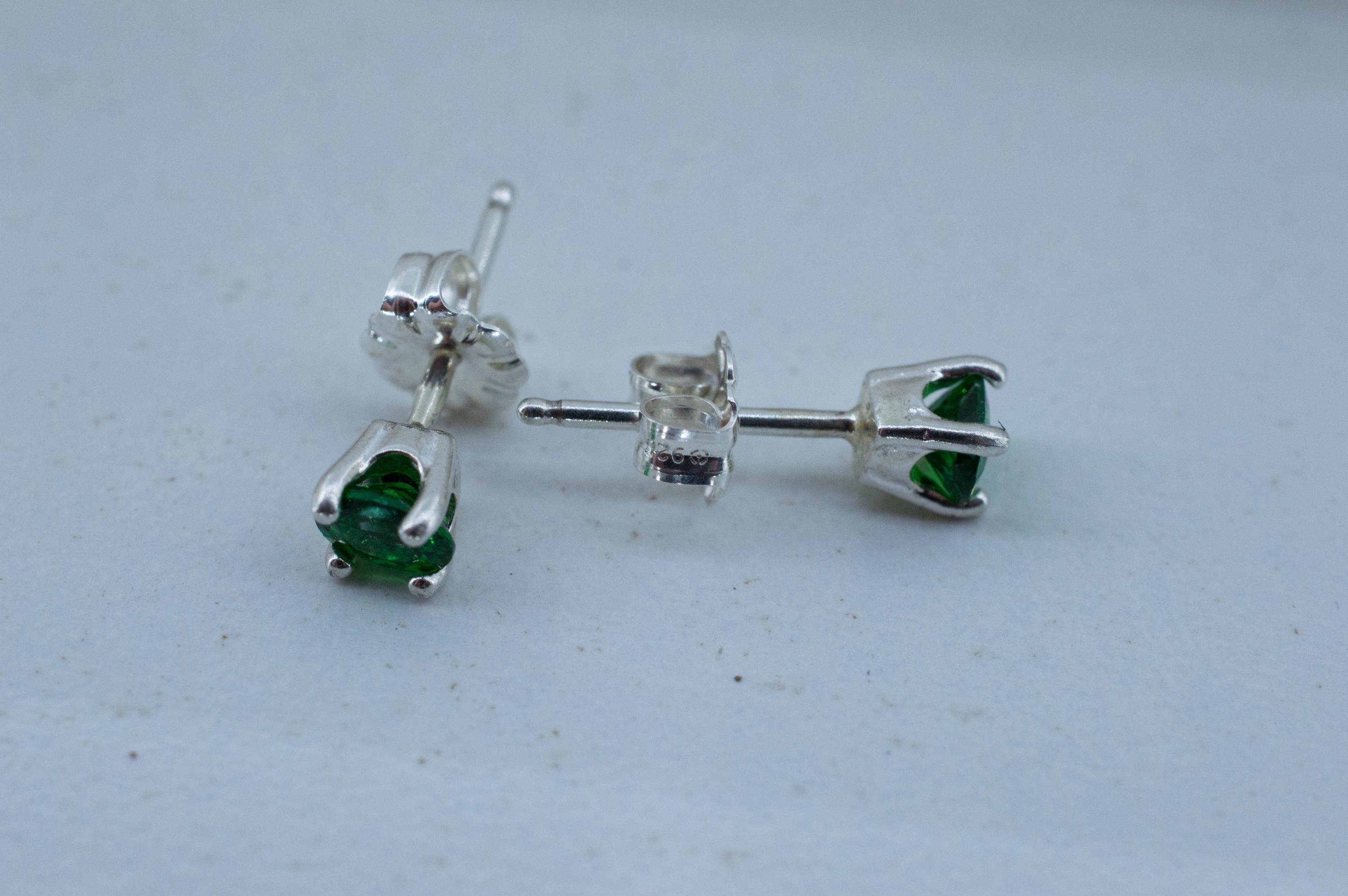 Tsavorite Garnet Earrings; Natural Untreated Kenya Green Garnet; 0.520cts - Mark Oliver Gems