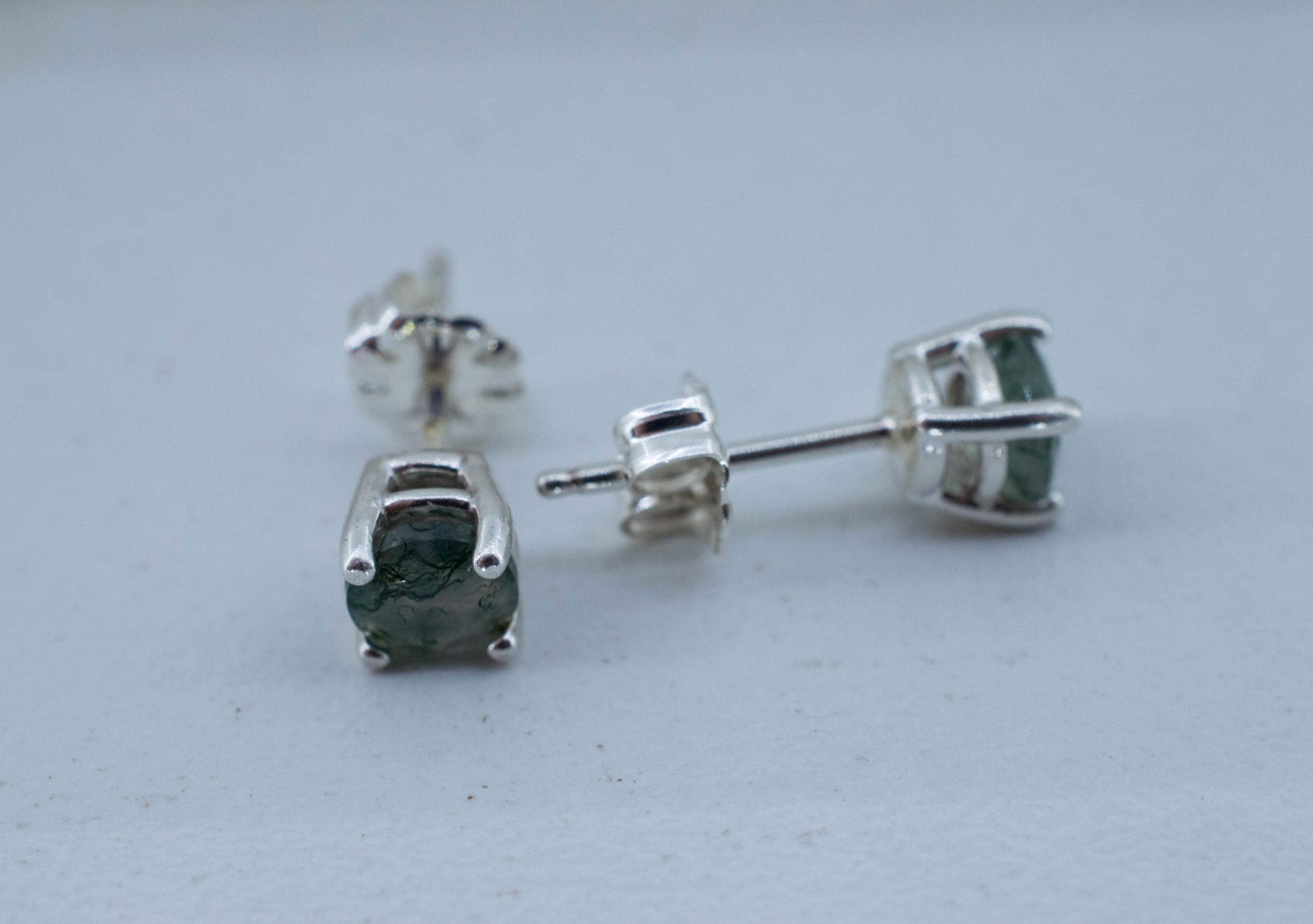 Green Moss Agate Earrings, Natural Untreated India Agate; 0.870cts