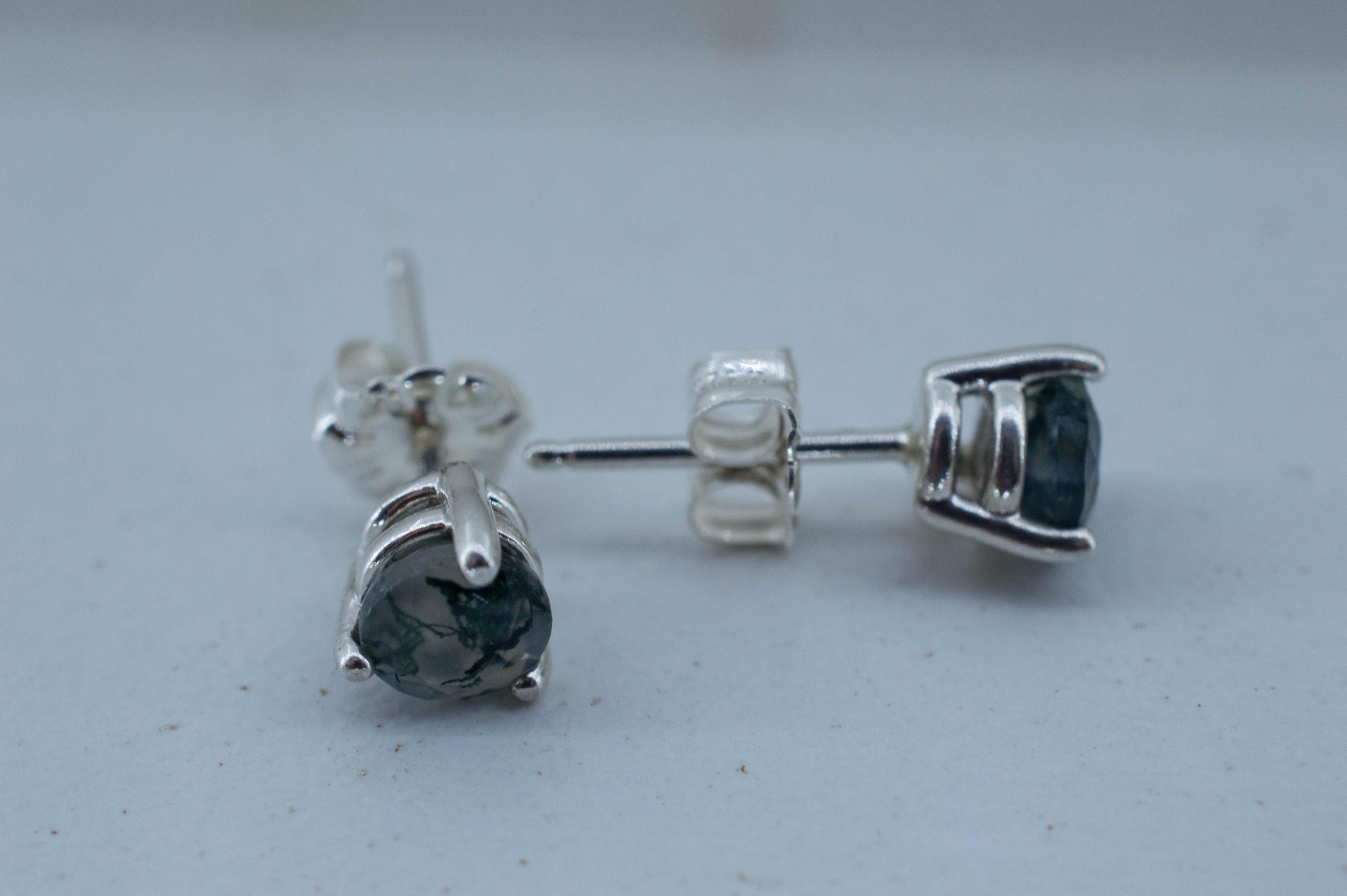 Green Moss Agate Earrings, Natural Untreated India Agate; 0.915cts