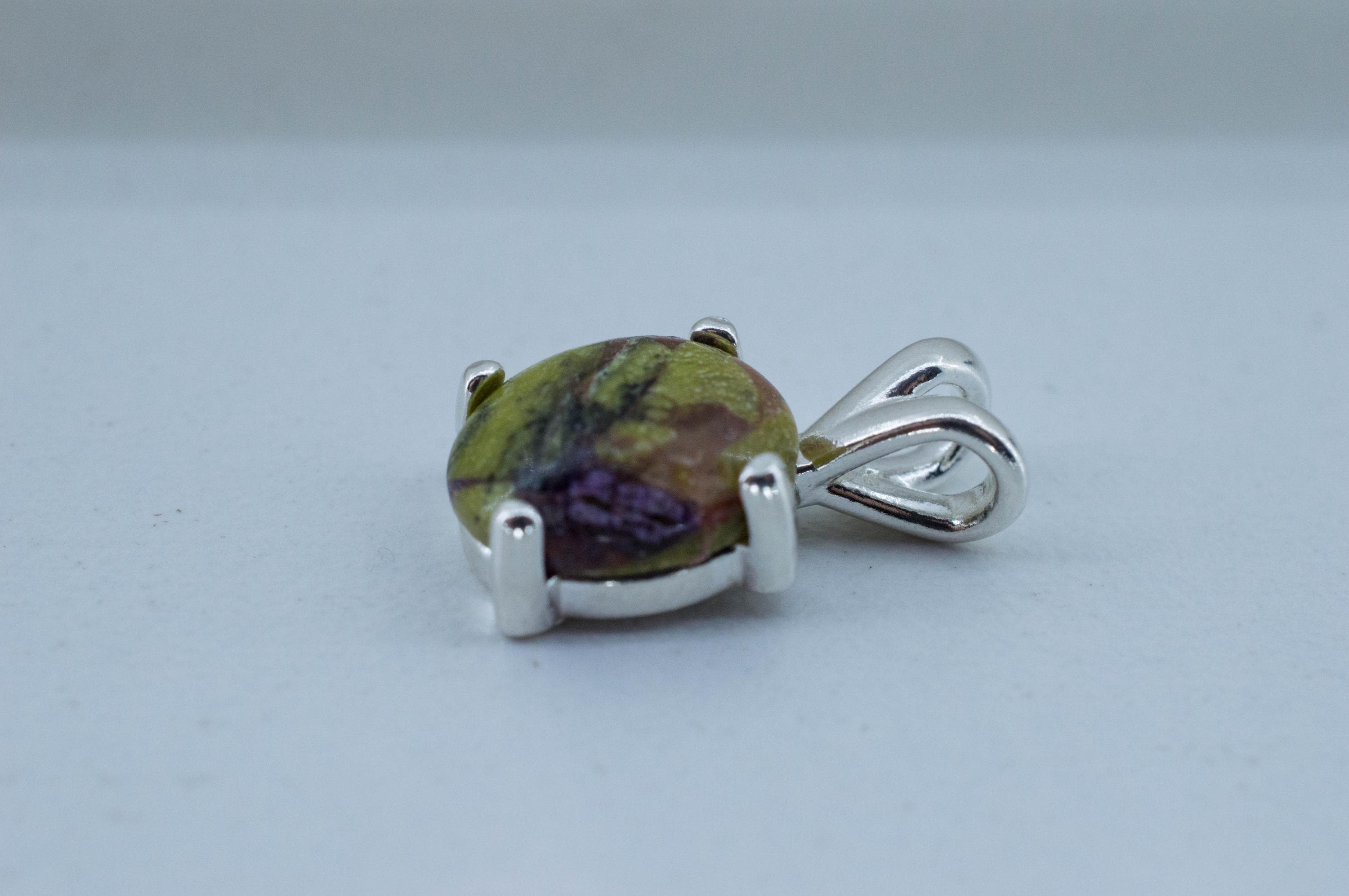 Stichtite Pendant; Natural Untreated Australia Atlantisite; 2.340cts