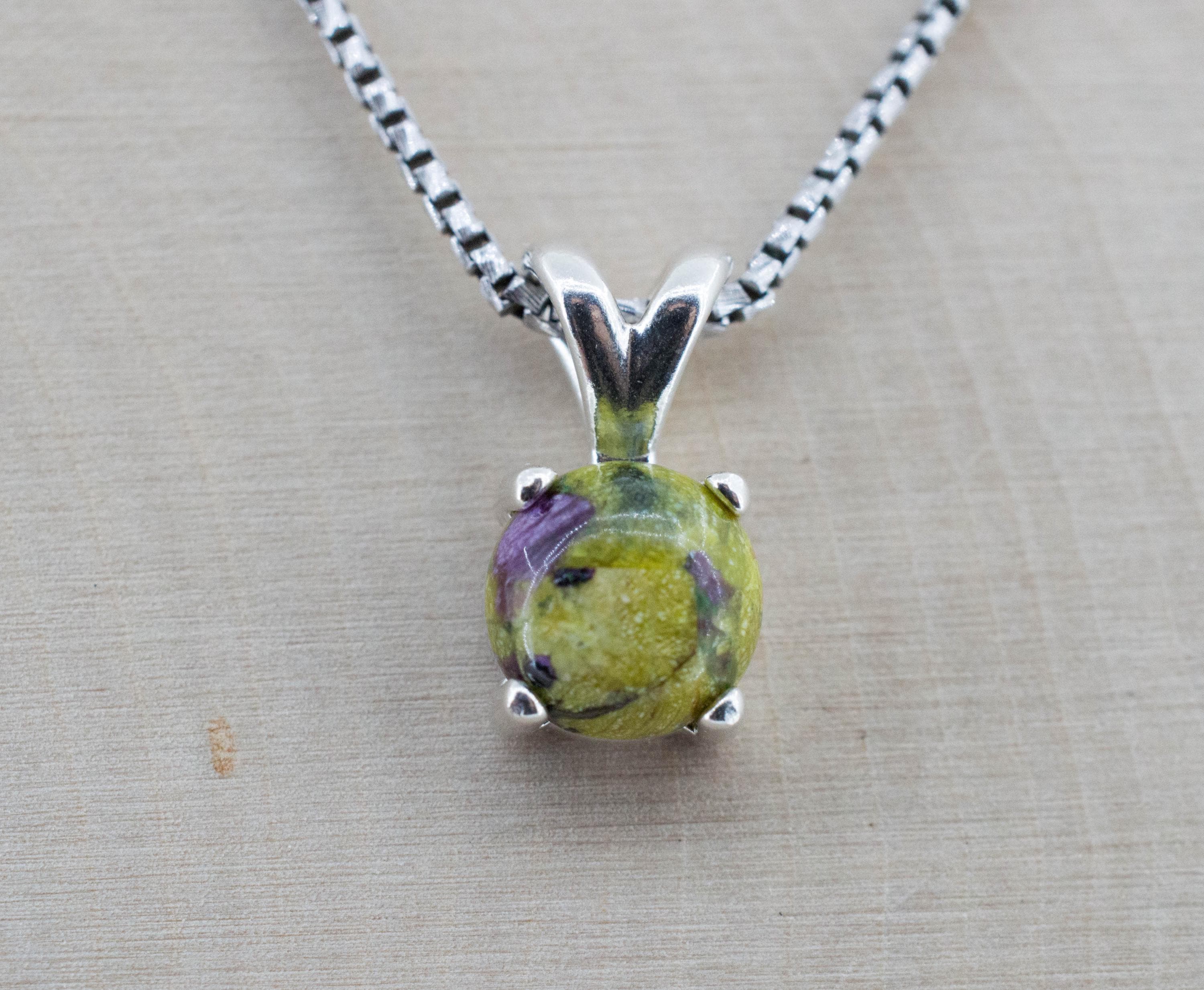 Stichtite Pendant; Natural Untreated Australia Atlantisite; 1.600cts