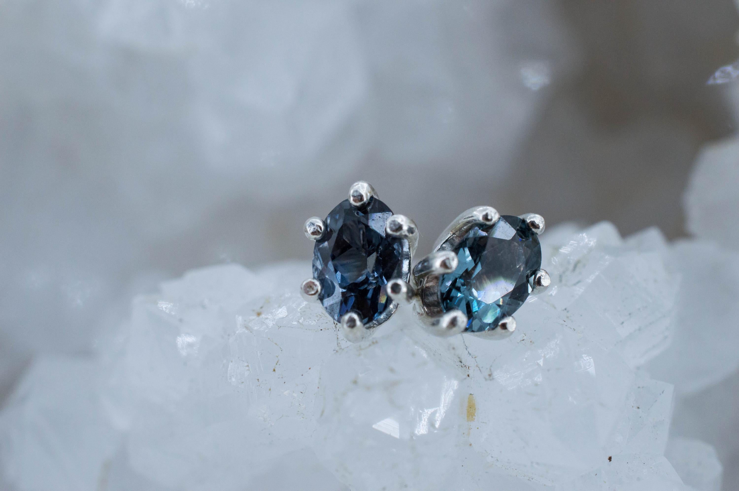 Gray Spinel Earrings; Natural Untreated Mozambique Spinel; 2.050cts