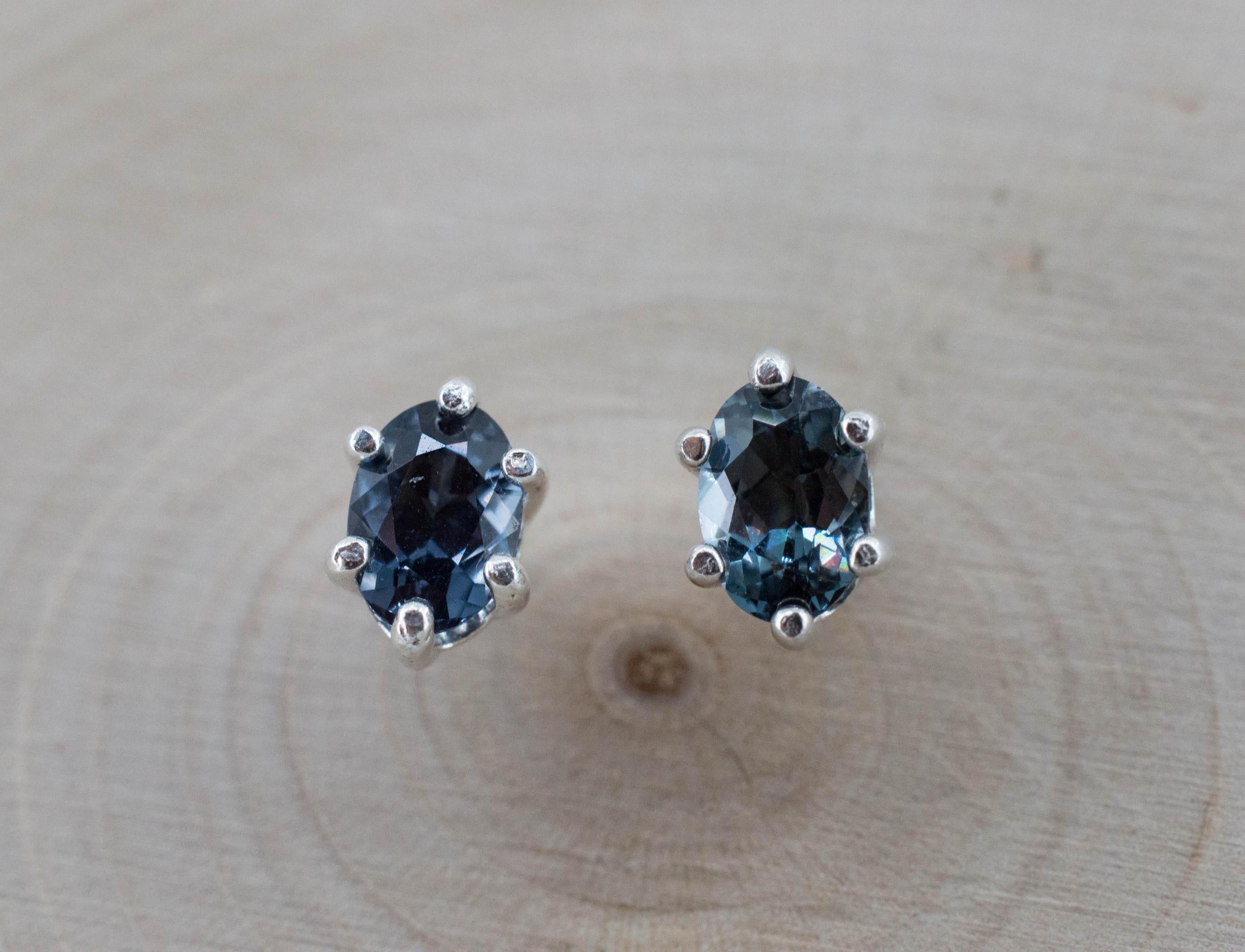 Gray Spinel Earrings; Natural Untreated Mozambique Spinel; 2.050cts