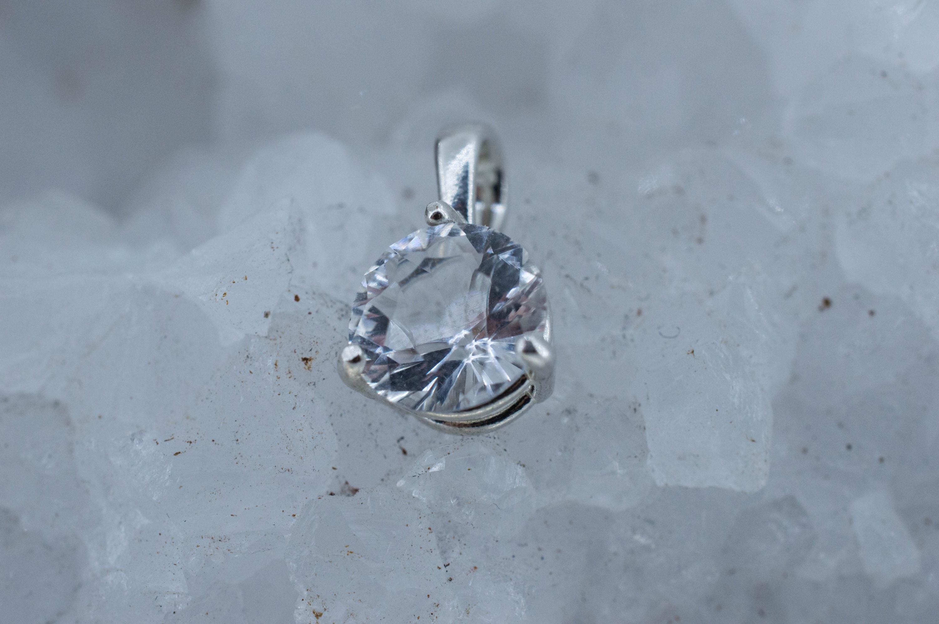 Petalite Pendant; Natural Untreated Brazil Petalite; 1.460cts