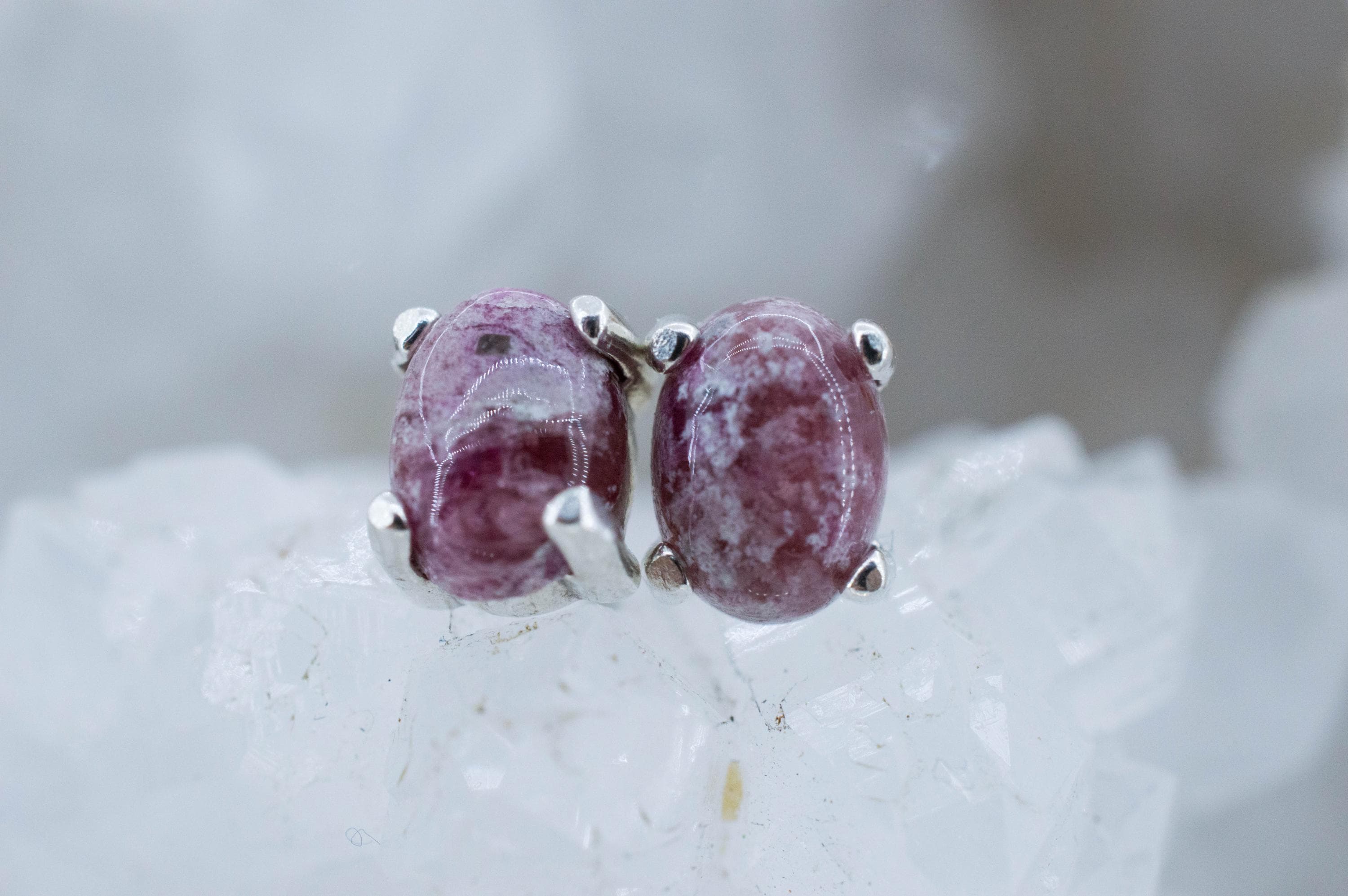 Red Beryl Earrings; Natural Untreated USA Bixbite in Matrix; 1.630cts