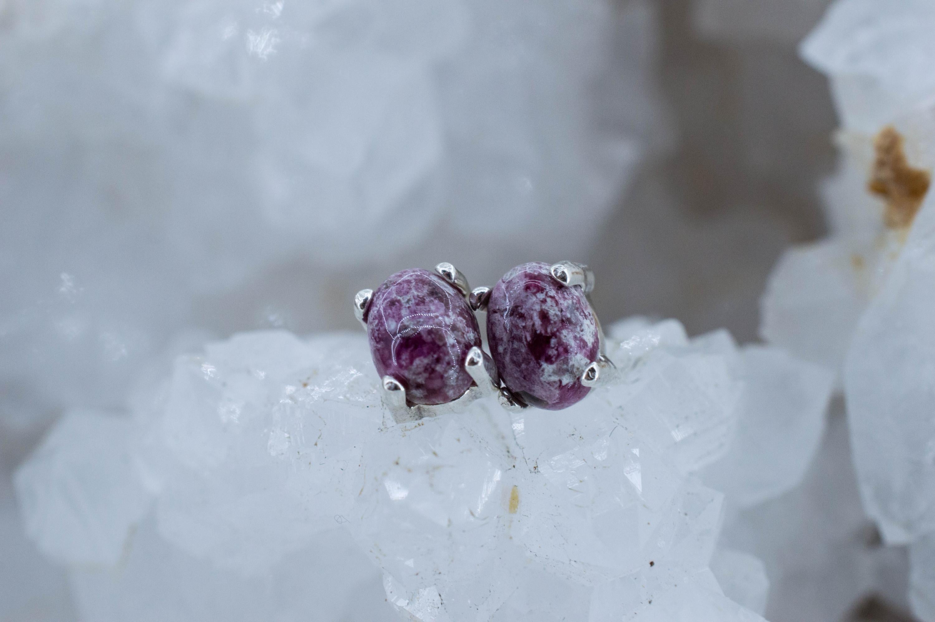 Red Beryl Earrings; Natural Untreated USA Bixbite in Matrix; 1.640cts