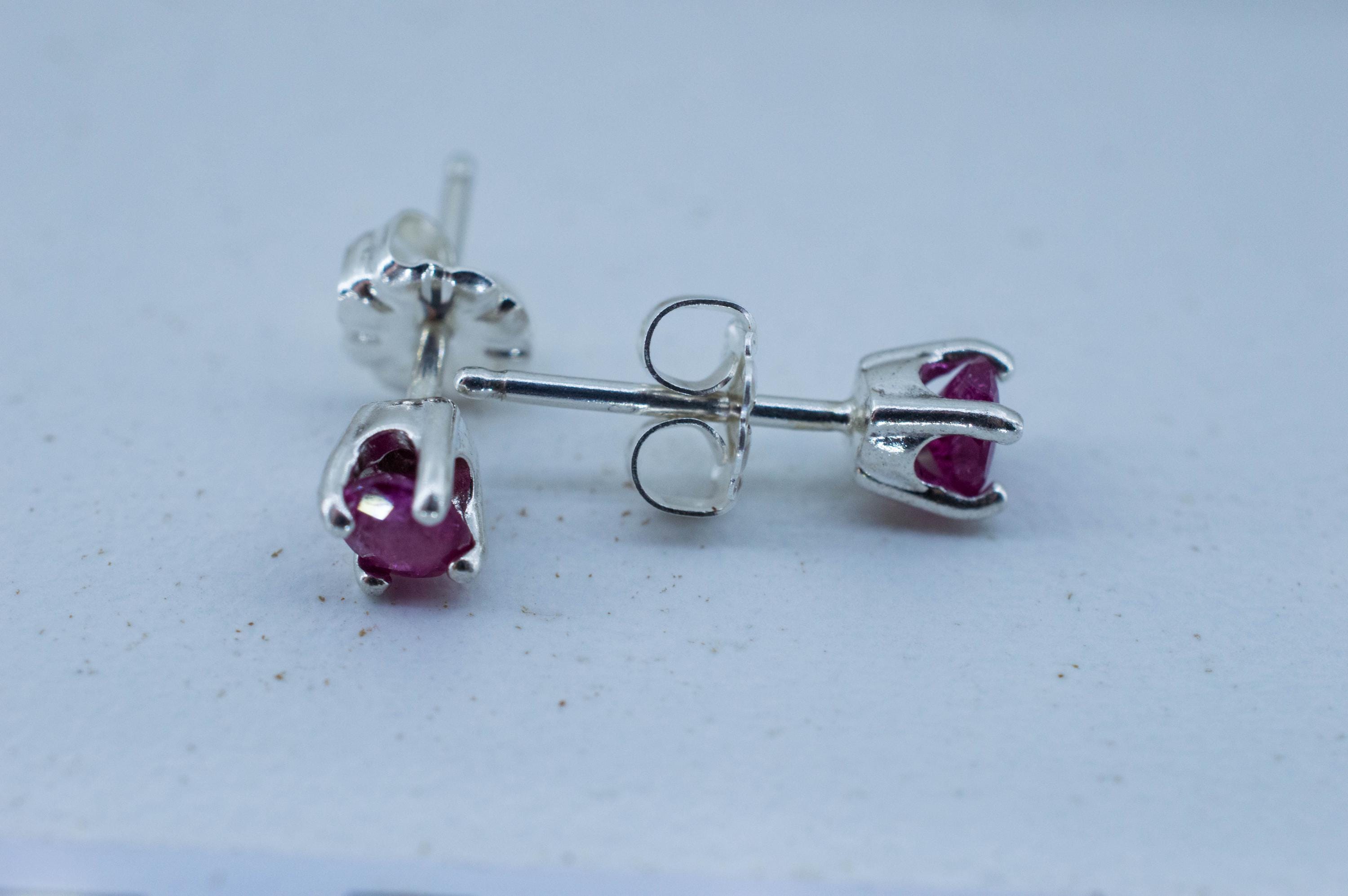 Red Beryl Earrings; Natural Untreated USA Bixbite; 0.330cts