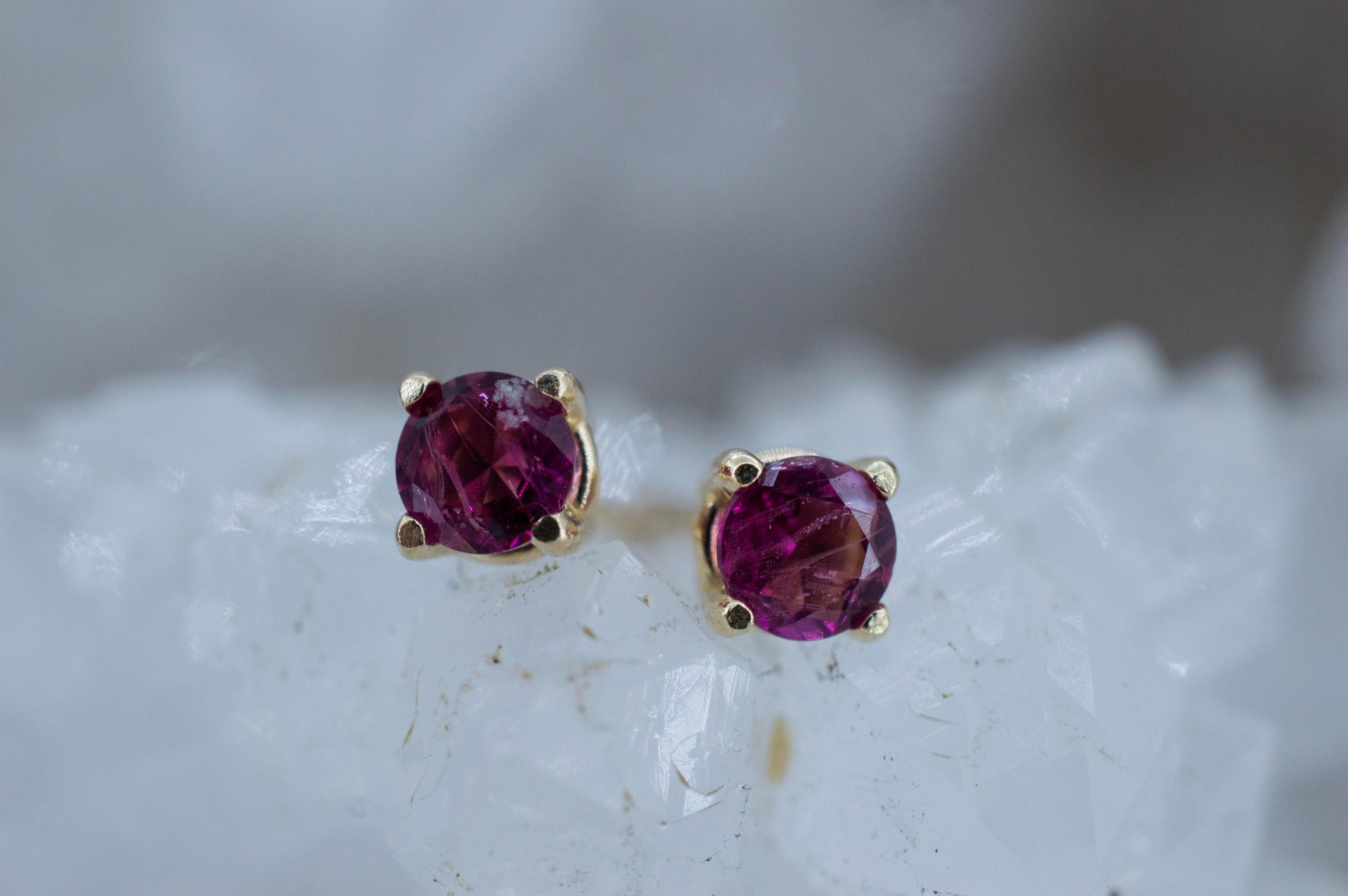Red Beryl Earrings; Natural Untreated USA Bixbite; 0.370cts