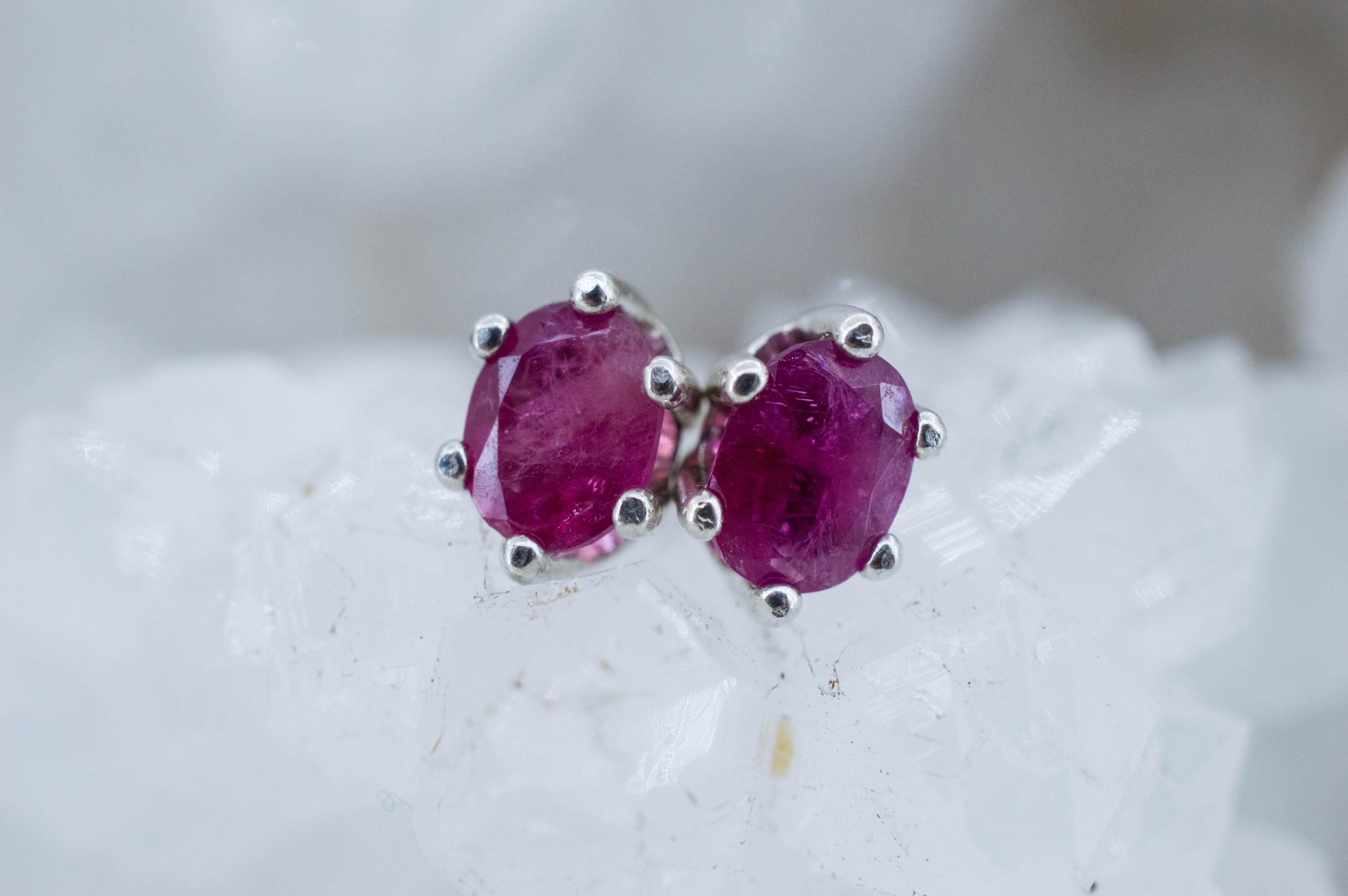 Red Beryl Earrings; Natural Untreated USA Bixbite; 0.650cts