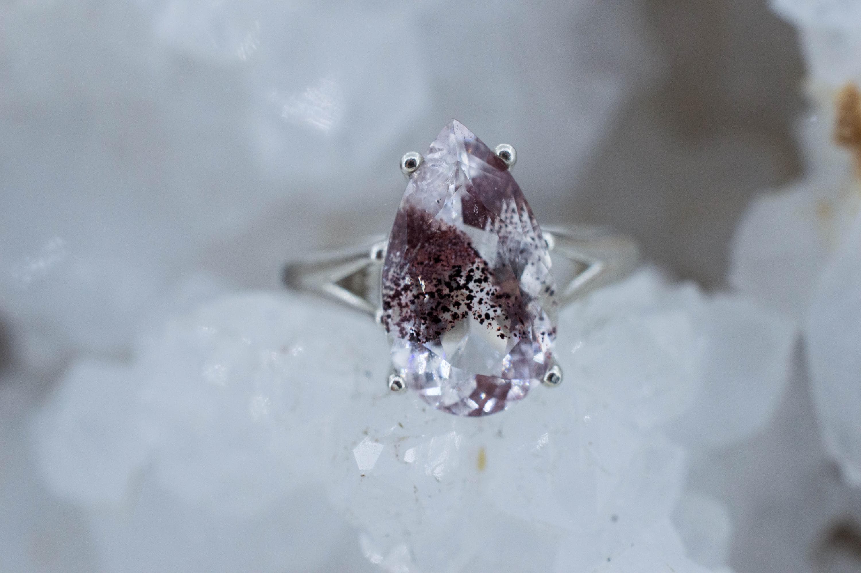 Hematite Quartz Ring; Natural Untreated India Sunset Phantom Quartz; 3.320cts