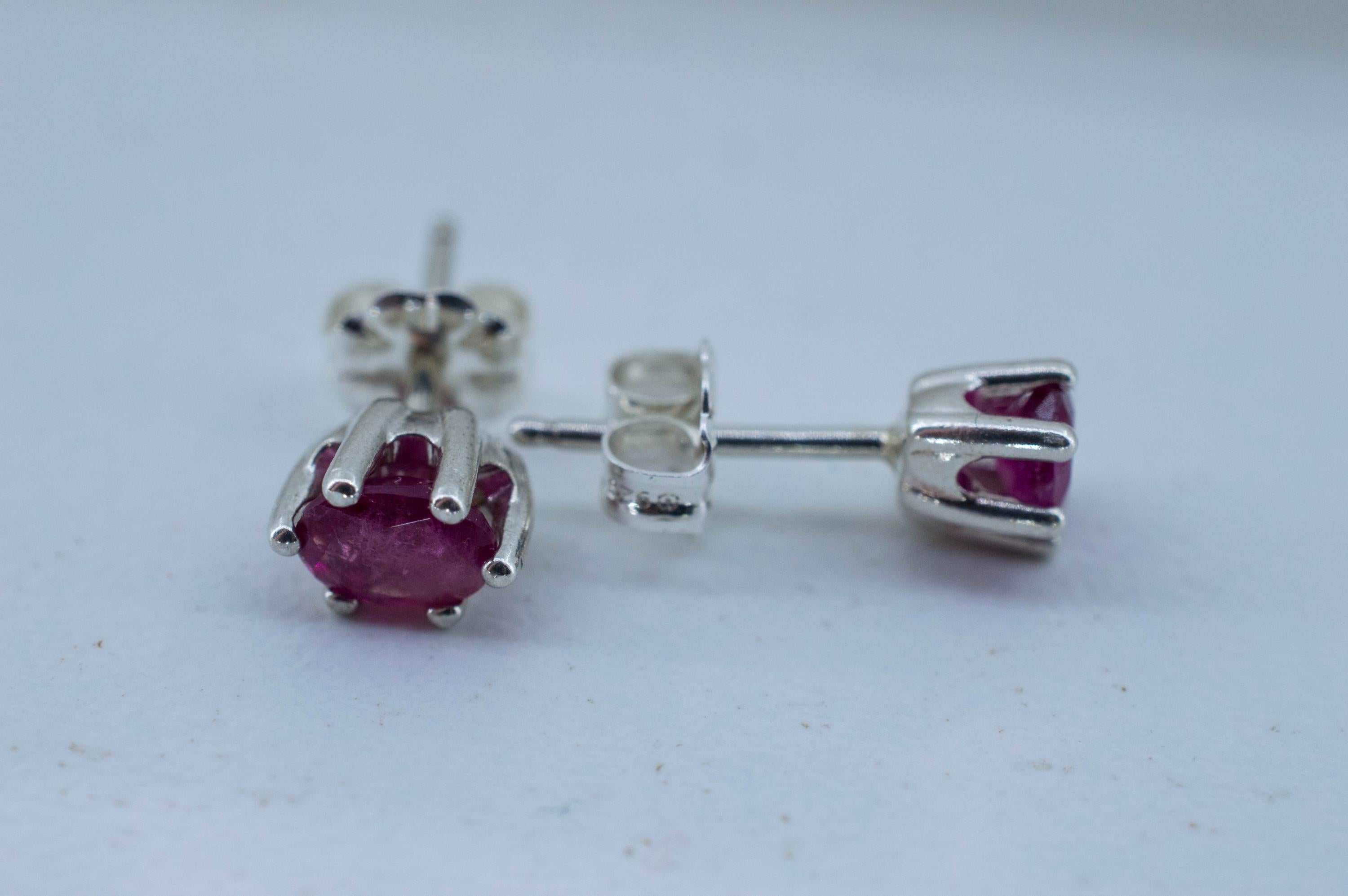 Red Beryl Earrings; Natural Untreated USA Bixbite; 0.650cts