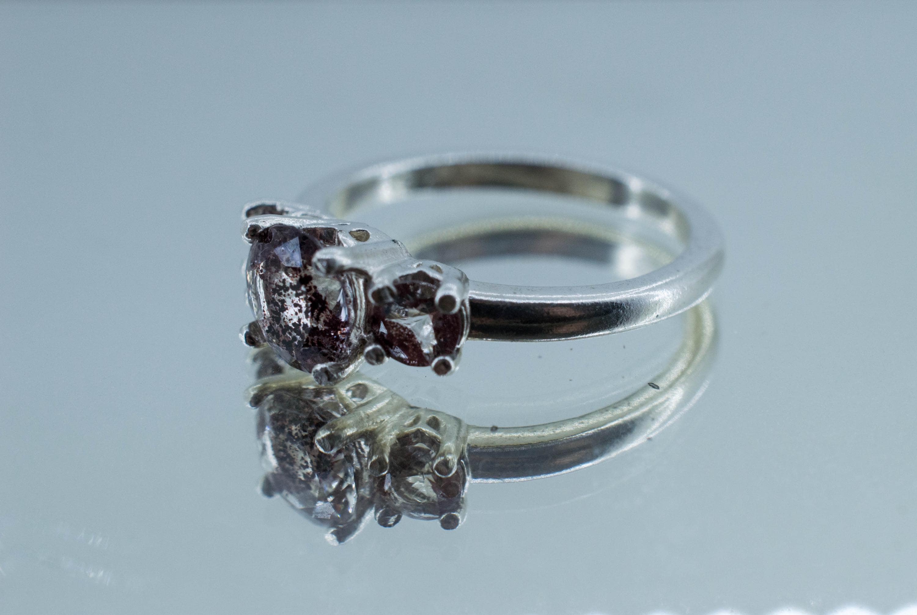 Hematite Quartz Ring; Natural Untreated India Sunset Phantom Quartz; 1.300cts