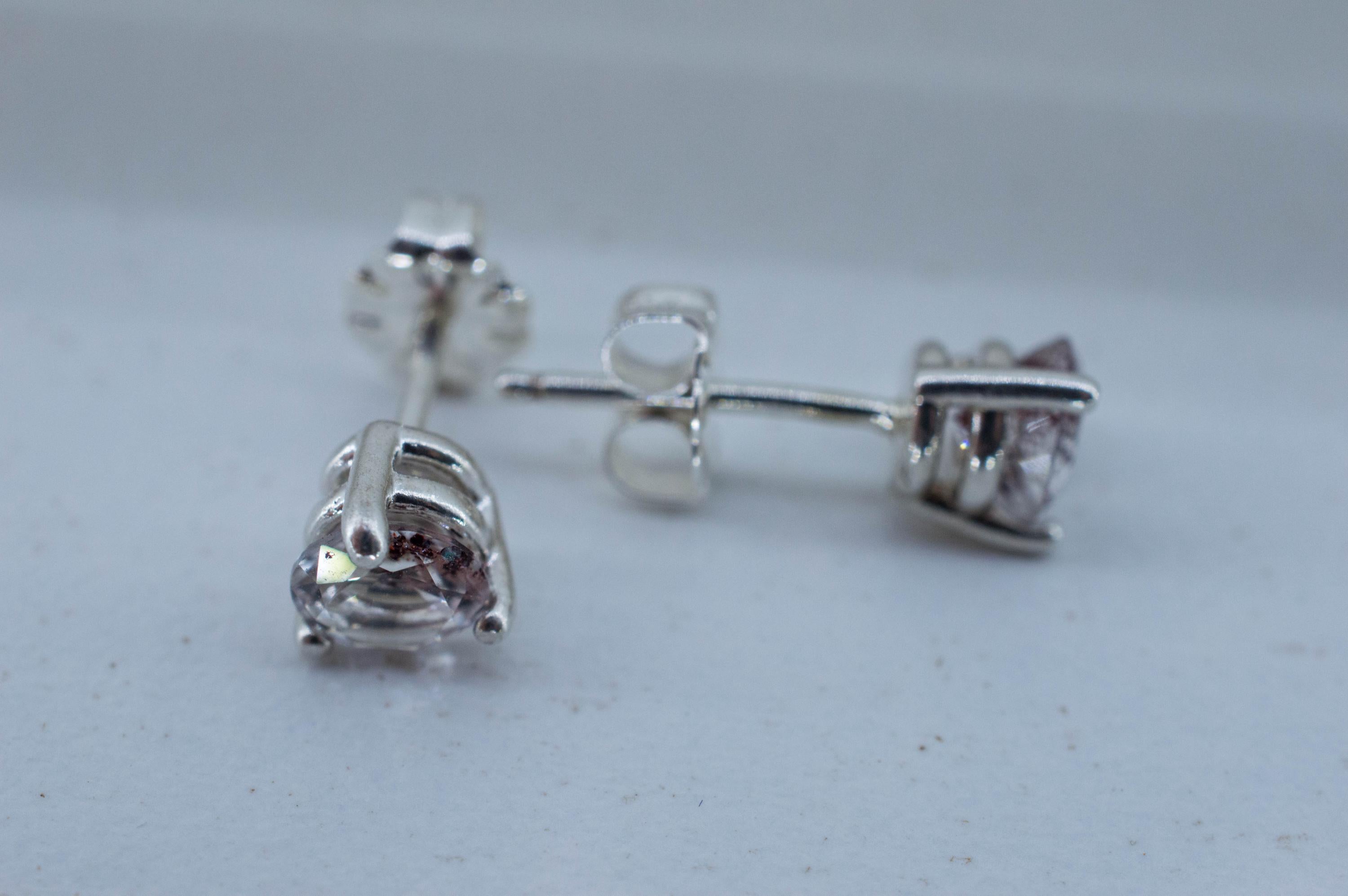 Hematite Quartz Earrings; Natural Untreated India Sunset Phantom Quartz; 0.885cts