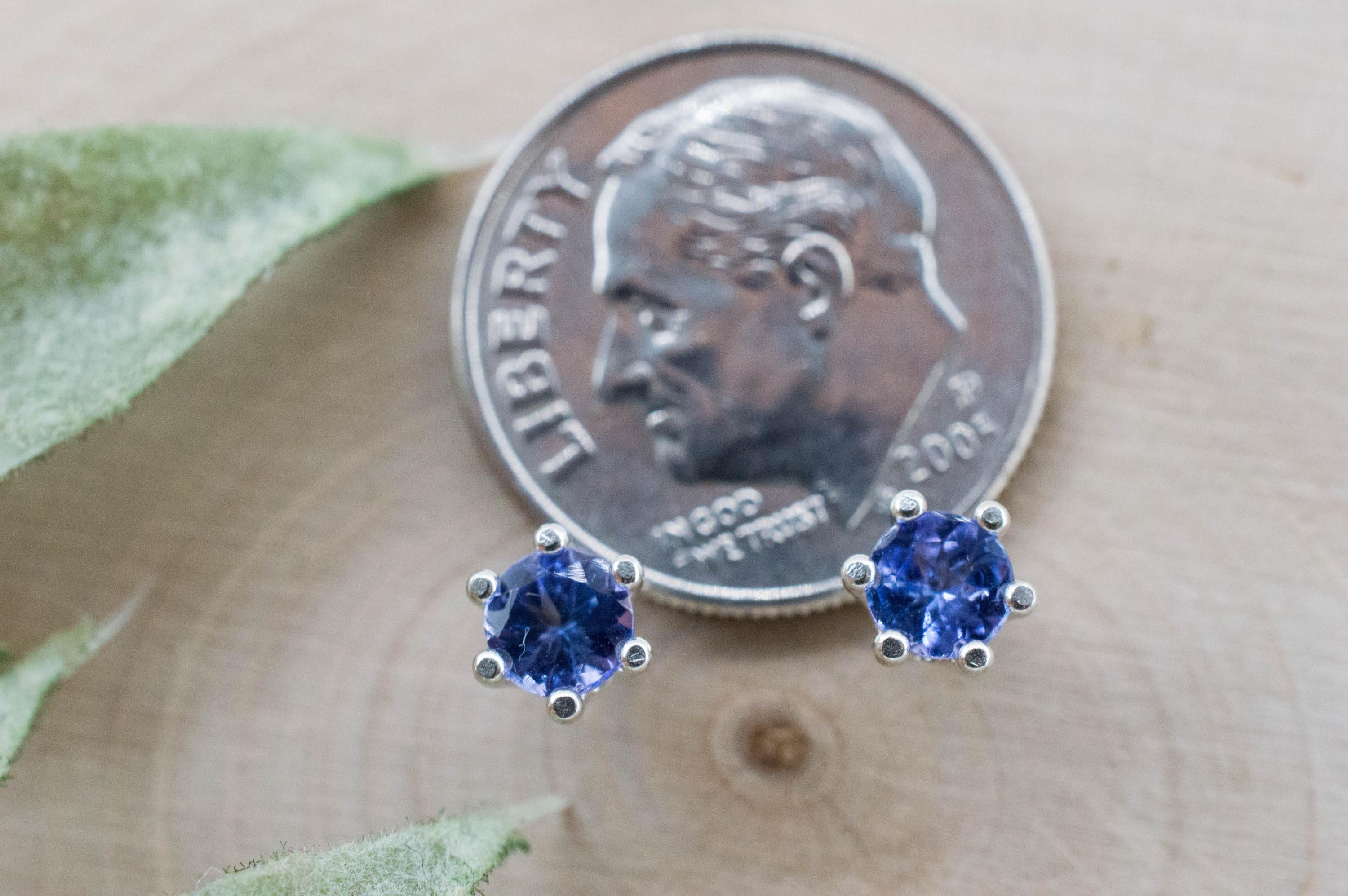Tanzanite Earrings; Natural Tanzania Tanzanite; 0.530cts