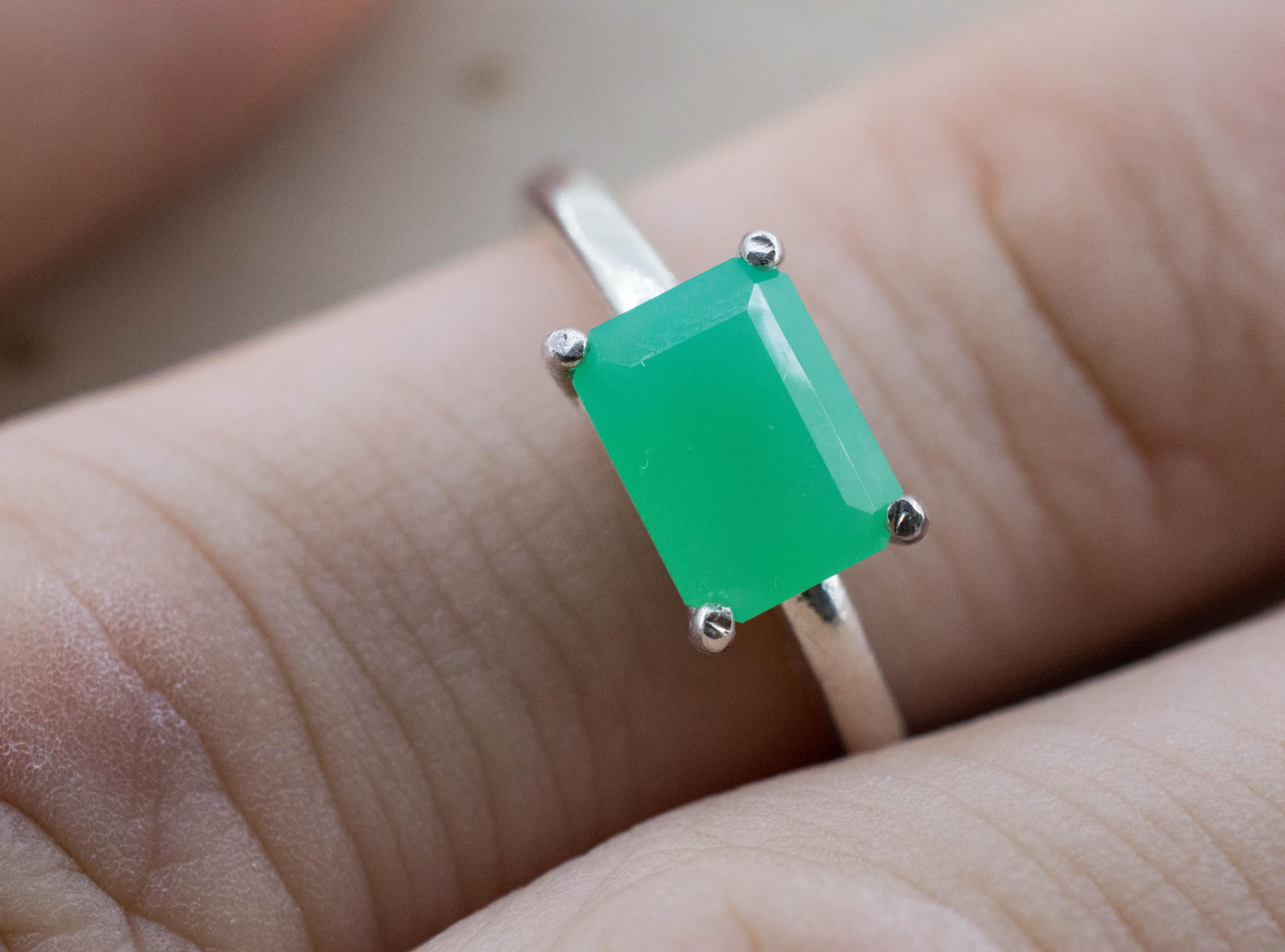 Chrysoprase Ring, Natural Untreated Australian Chrysoprase; 1.375cts