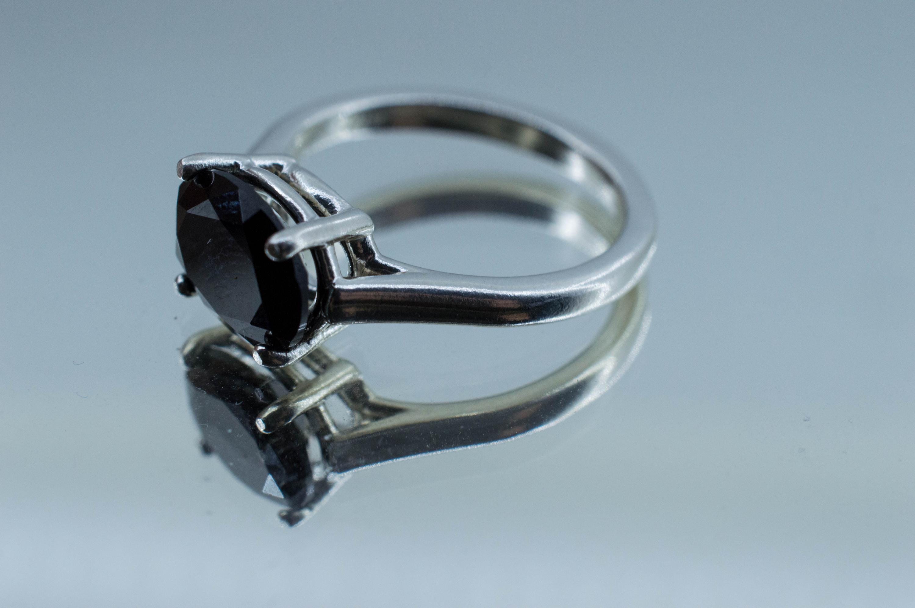 Black Spinel Ring, Natural Untreated Thailand Spinel; 2.870cts