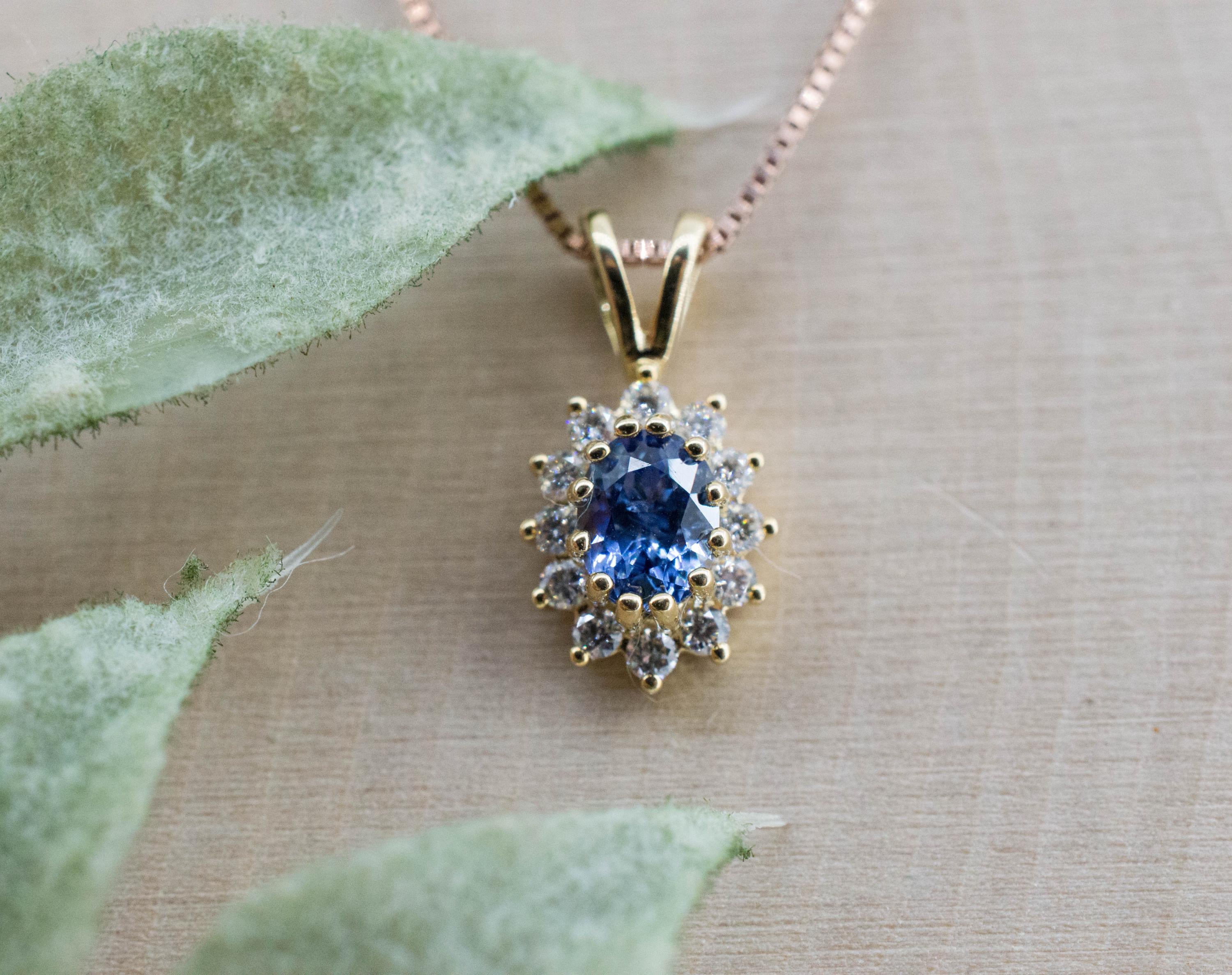 Blue Sapphire Pendant; Natural Untreated Sri Lanka Sapphire and Diamonds; 0.390cts