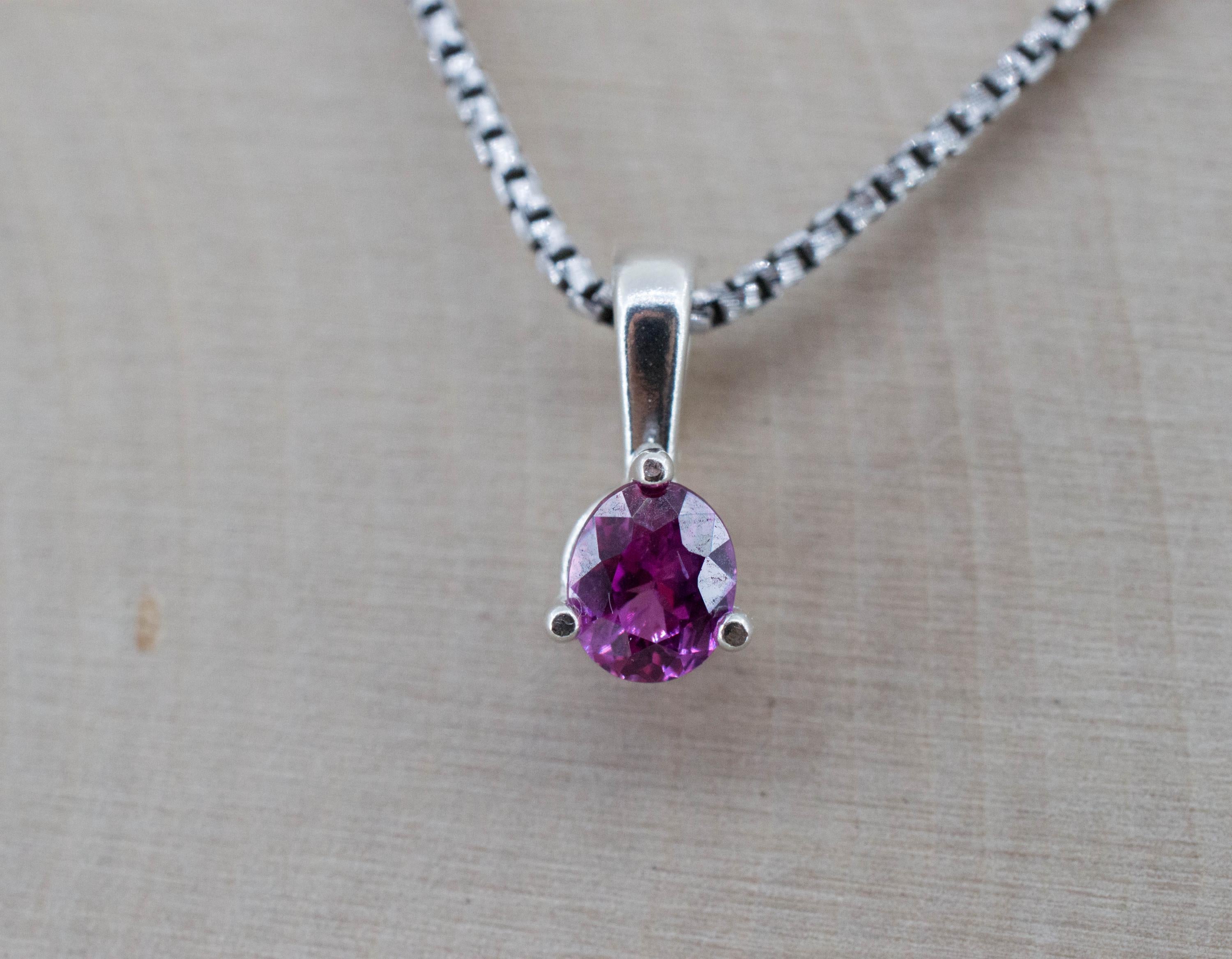 Pink Sapphire Pendant; Natural Untreated Sri Lanka Sapphire; 0.690cts