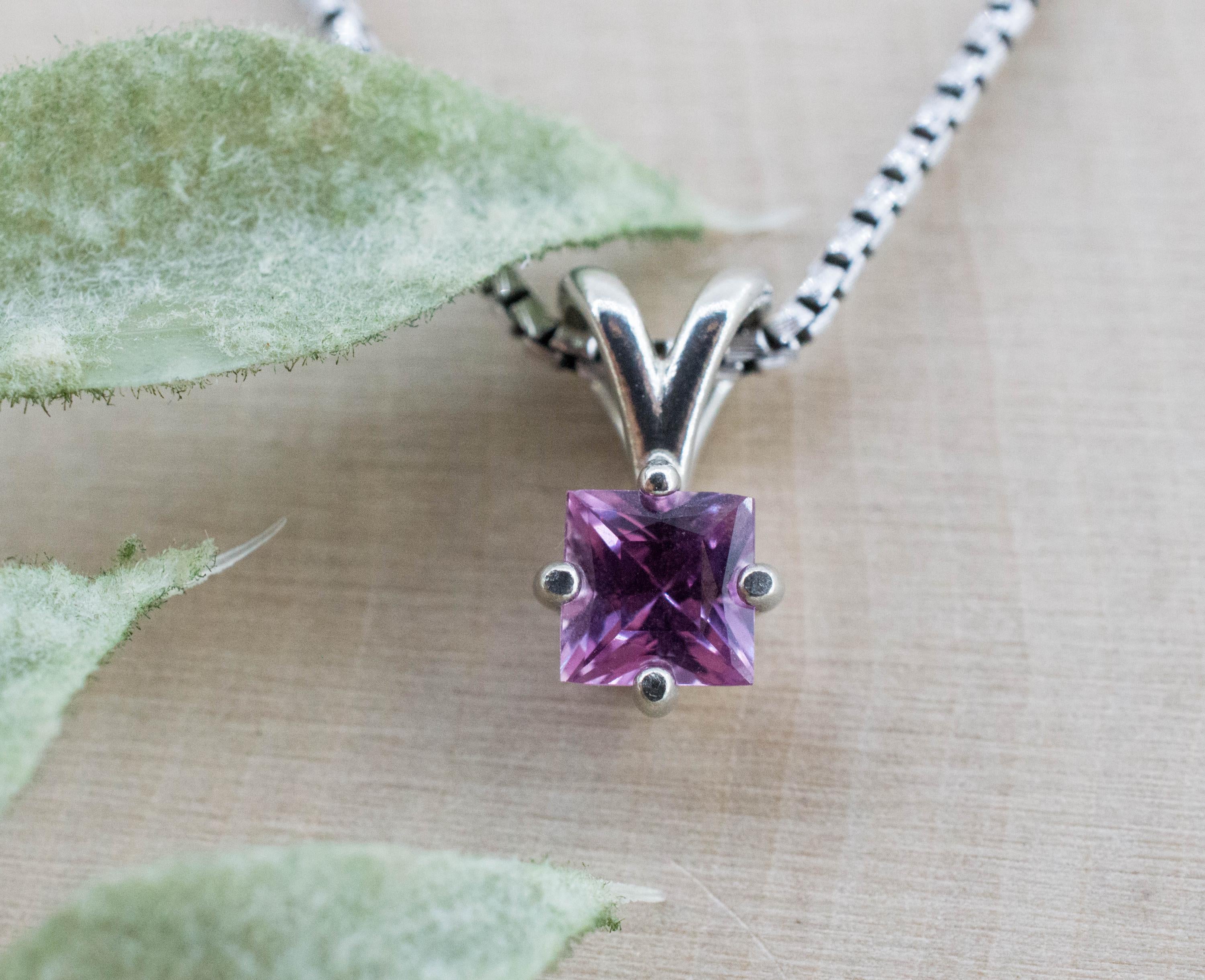 Pink Sapphire Pendant; Natural Untreated Sri Lanka Sapphire; 0.775cts