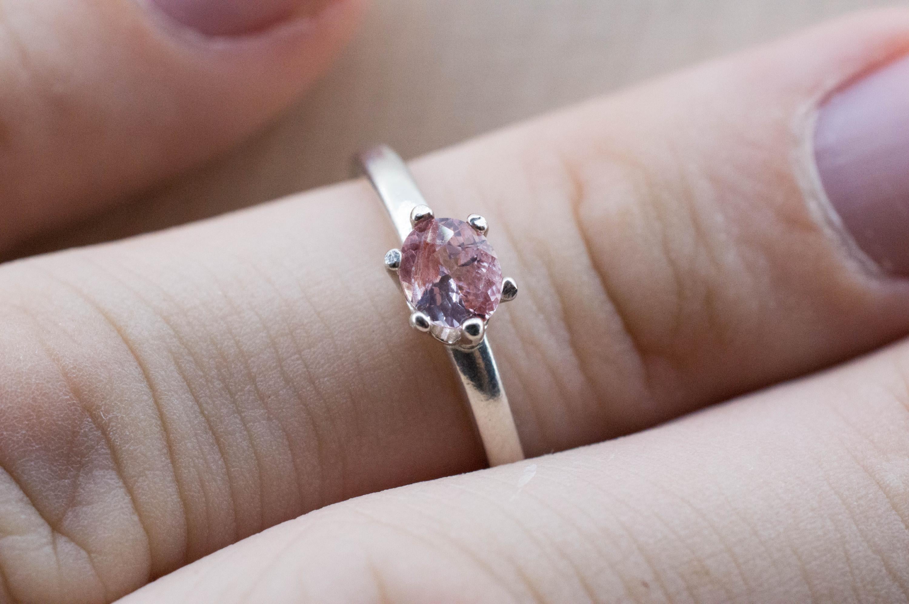 Padparadscha Sapphire Ring, Natural Untreated Sri Lanka Sapphire; 0.510cts