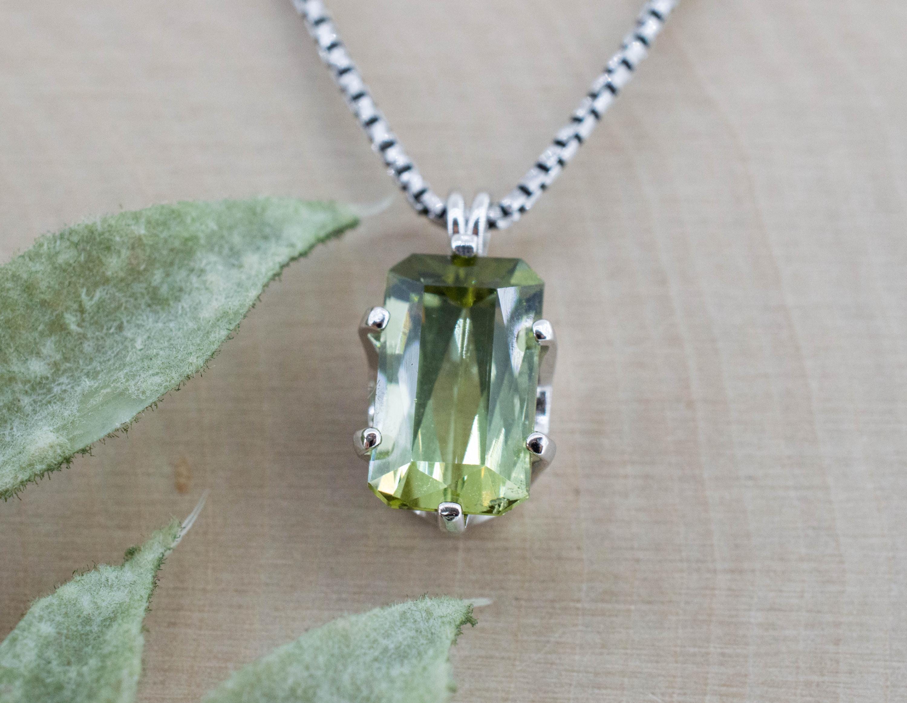 Green Tourmaline Pendant, Natural Untreated San Diego Tourmaline; 3.915cts