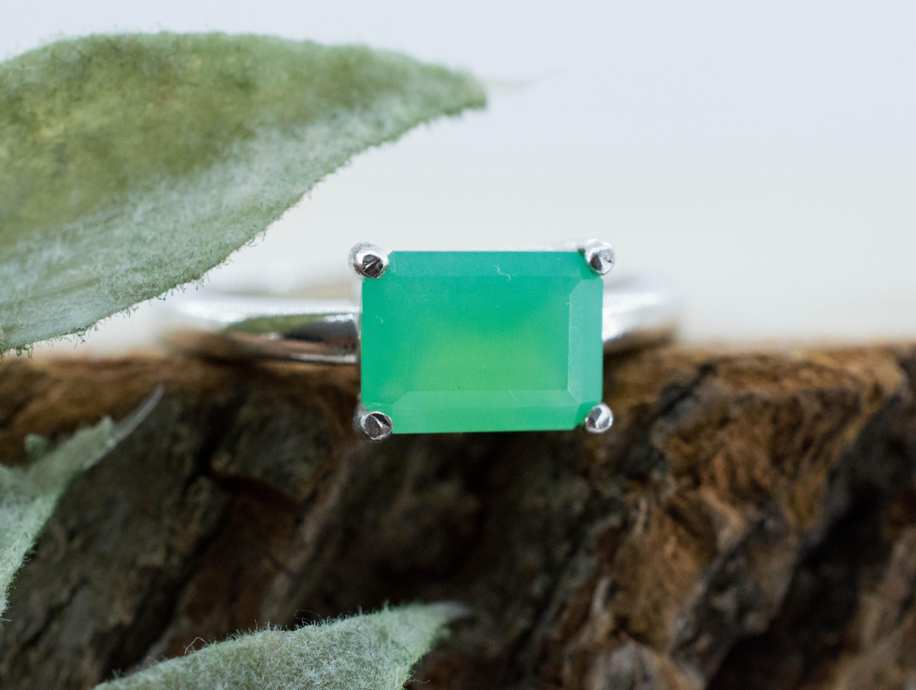 Chrysoprase Ring, Natural Untreated Australian Chrysoprase; 1.375cts