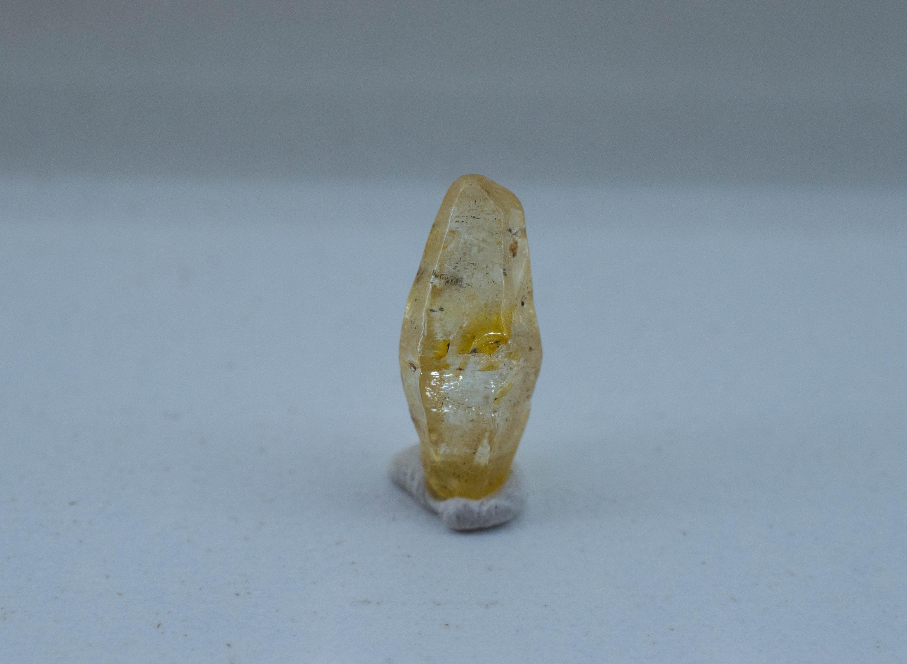 Yellow Sapphire Specimen; Natural Untreated Sri Lanka Dogtooth Sapphire Crystal; 5.340cts