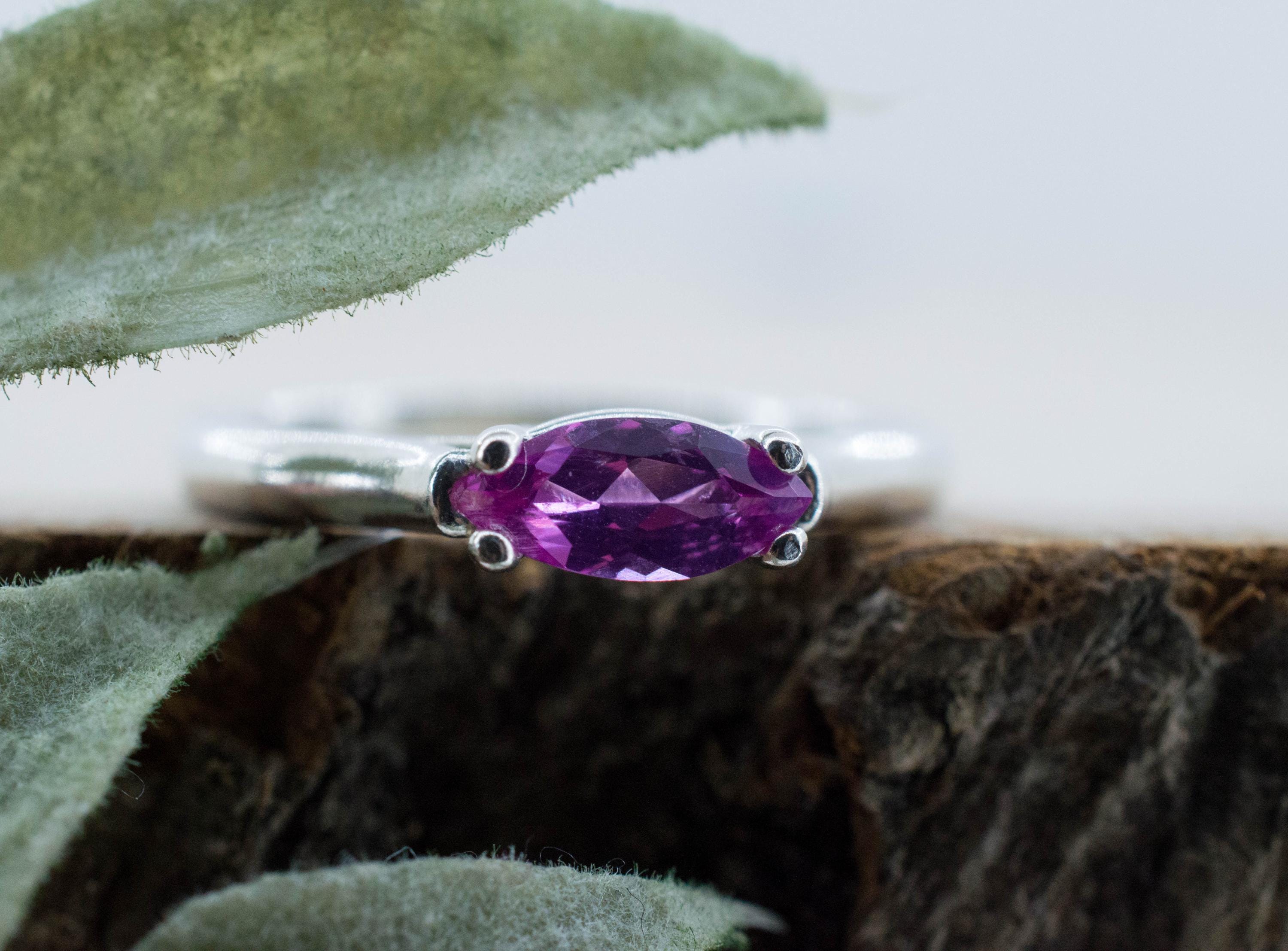 Pink Sapphire Ring, Natural Untreated Vietnam Sapphire; 0.540cts