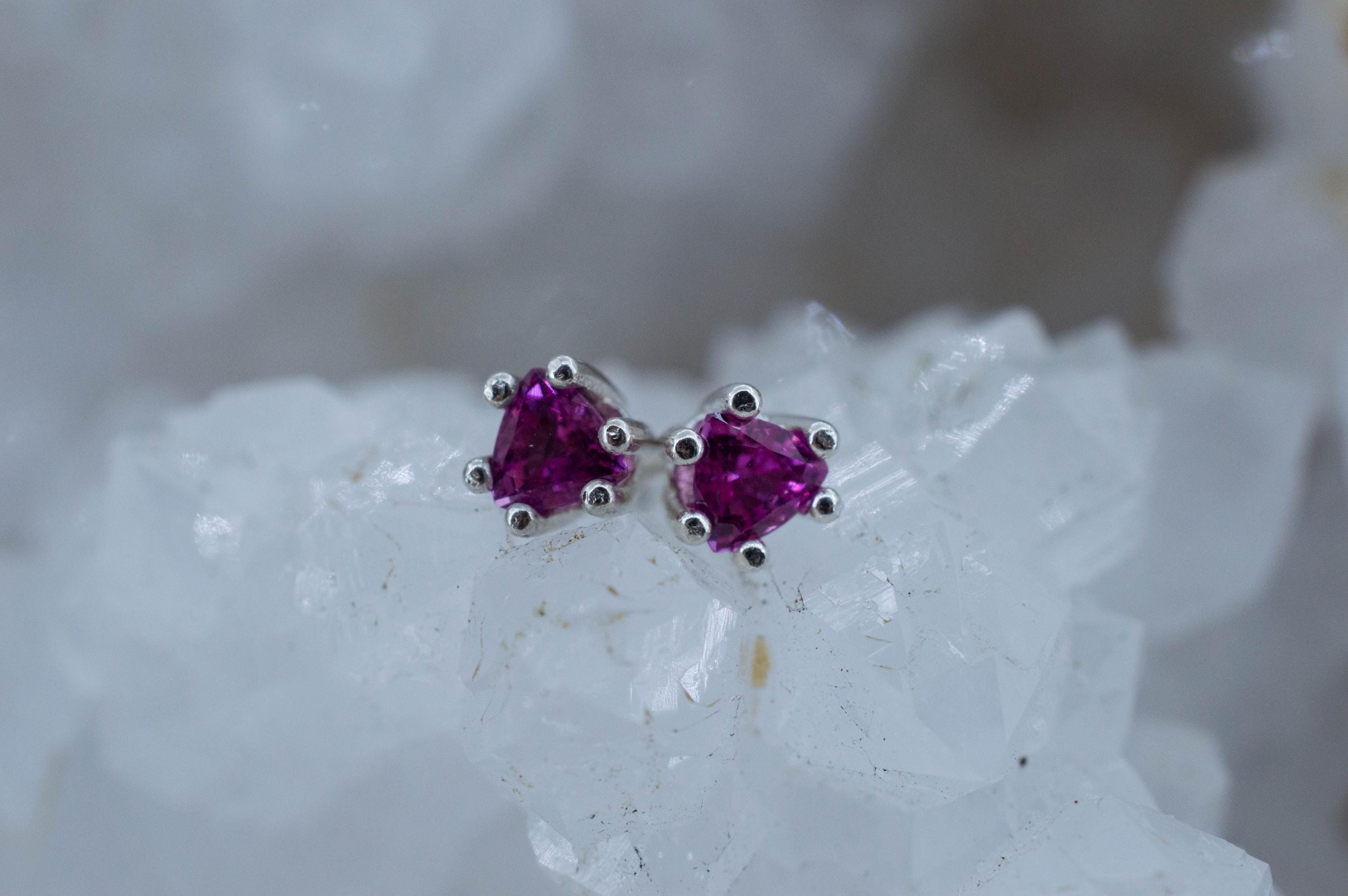 Pink Sapphire Earrings; Natural Untreated Vietnam Sapphire; 0.435cts