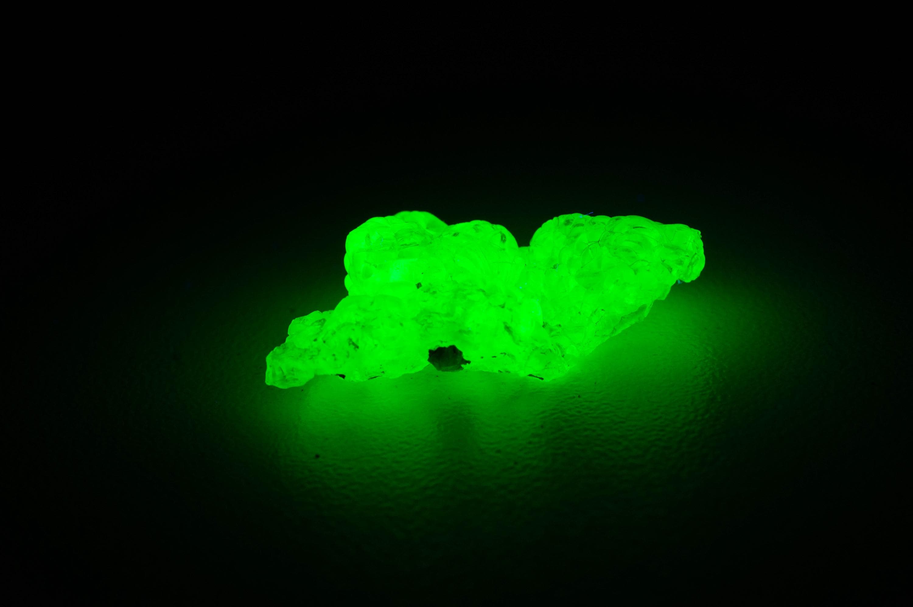 Hyalite Opal Specimen; Natural Untreated Erongo Namibia Fluorescent Opal; 18.960cts