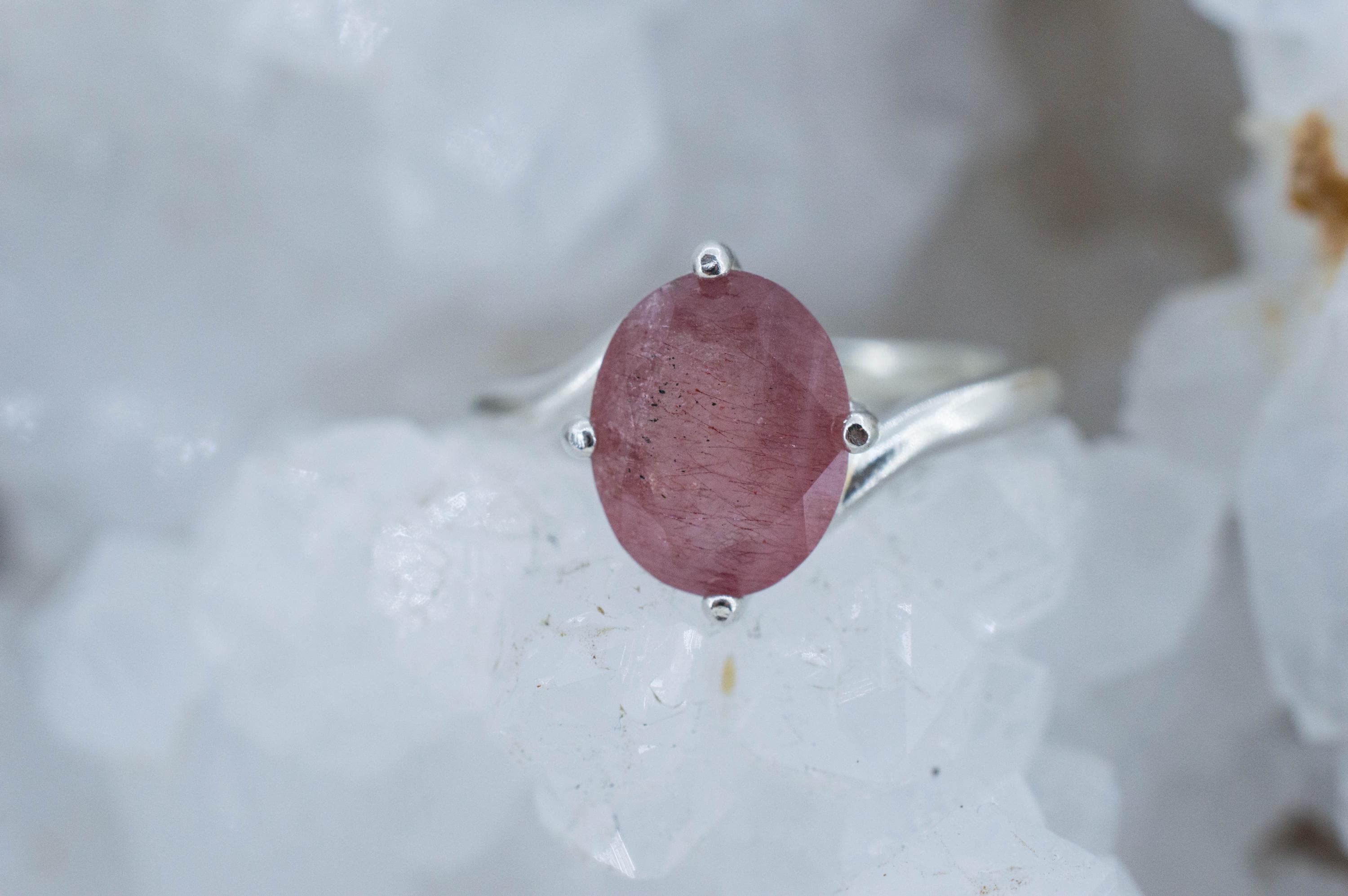 Strawberry Quartz Ring; Natural Untreated Mexico Quartz; 2.450cts