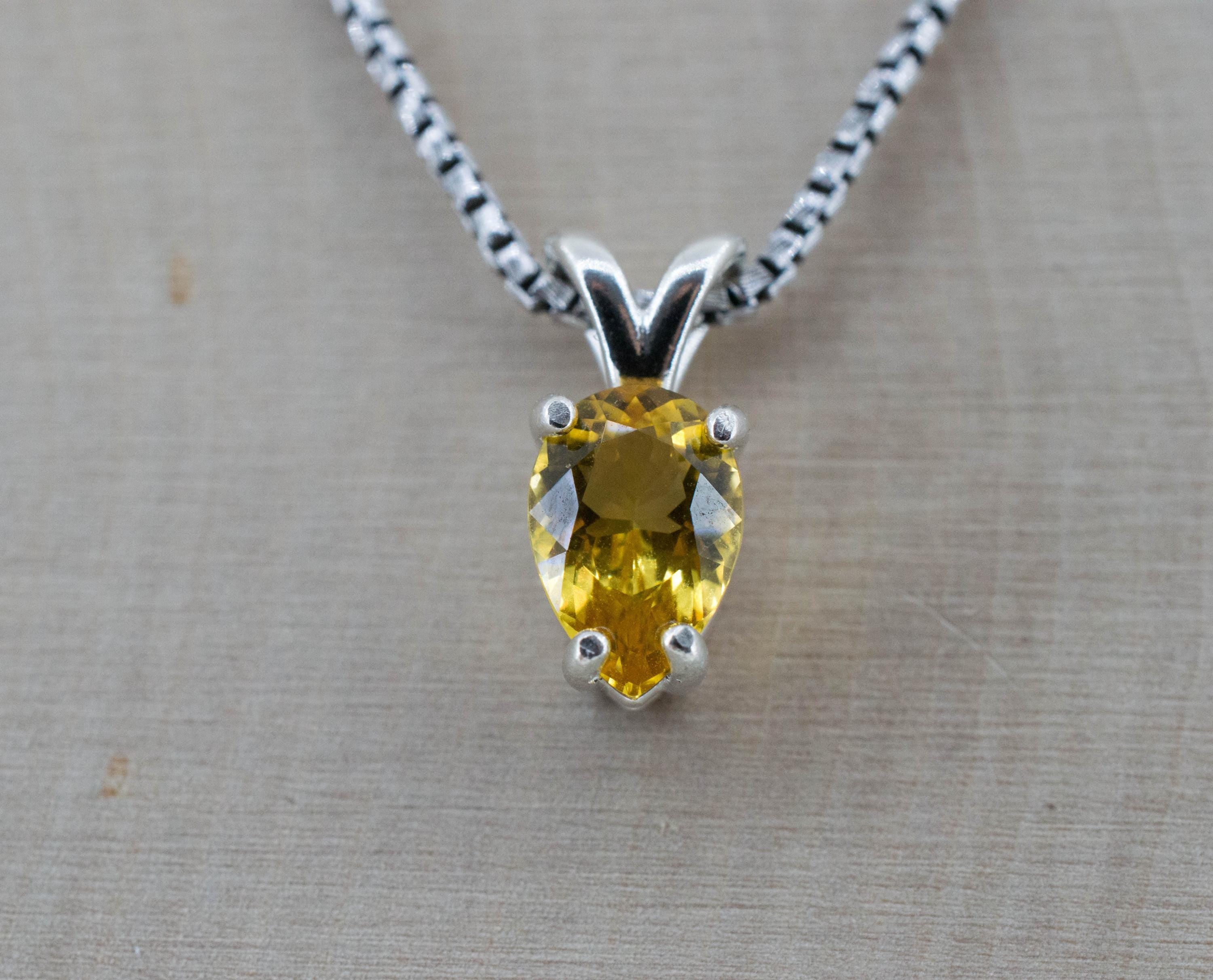 Heliodor Pendant, Natural Untreated Brazil Golden Beryl; 1.015cts