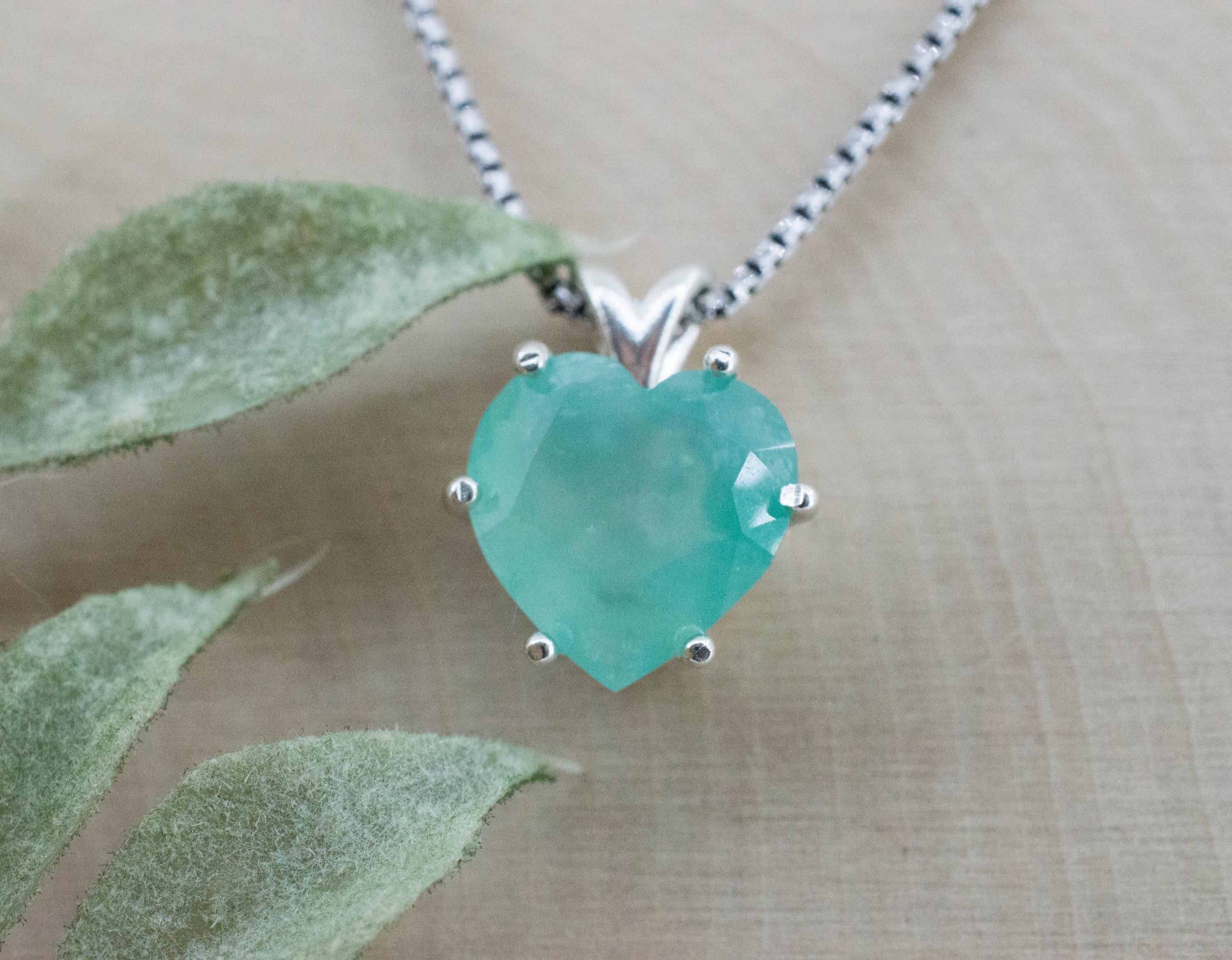 Aquaprase Pendant; Natural Untreated African Aquaprase™; 5.090cts