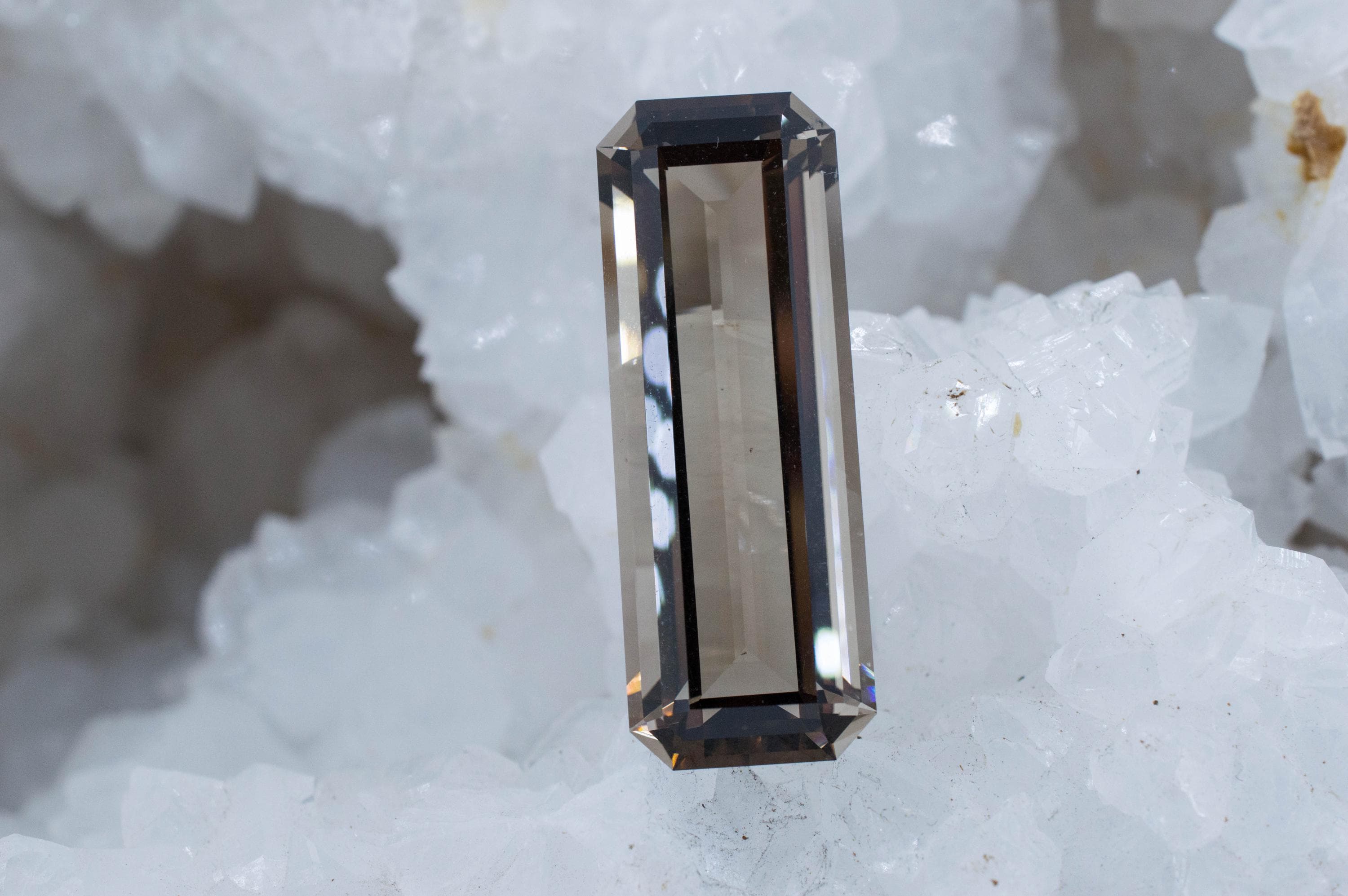 Smoky Quartz Gemstone; Natural Untreated Sri Lanka Quartz; 33.490cts