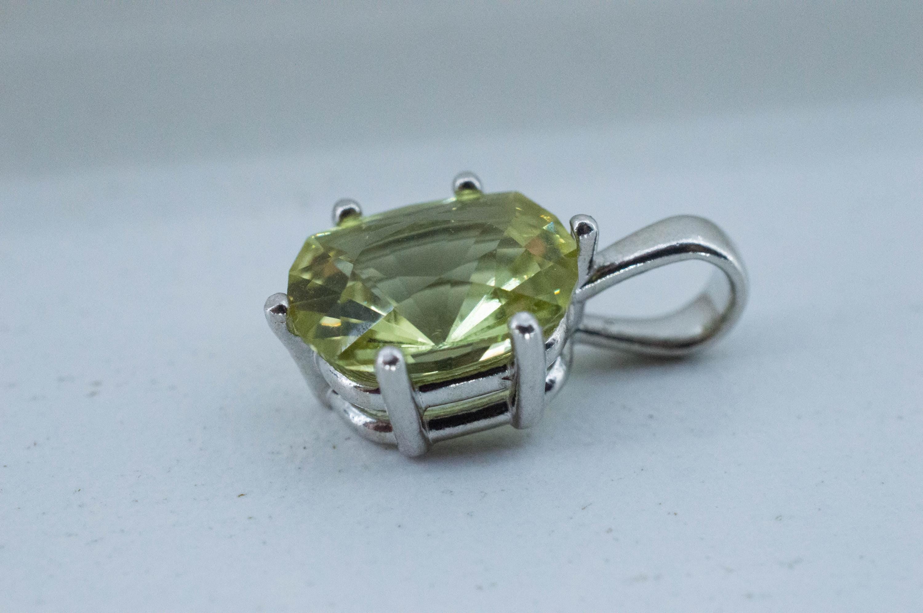 Yellow Apatite Pendant; Natural Untreated Mexico Apatite; 4.030cts