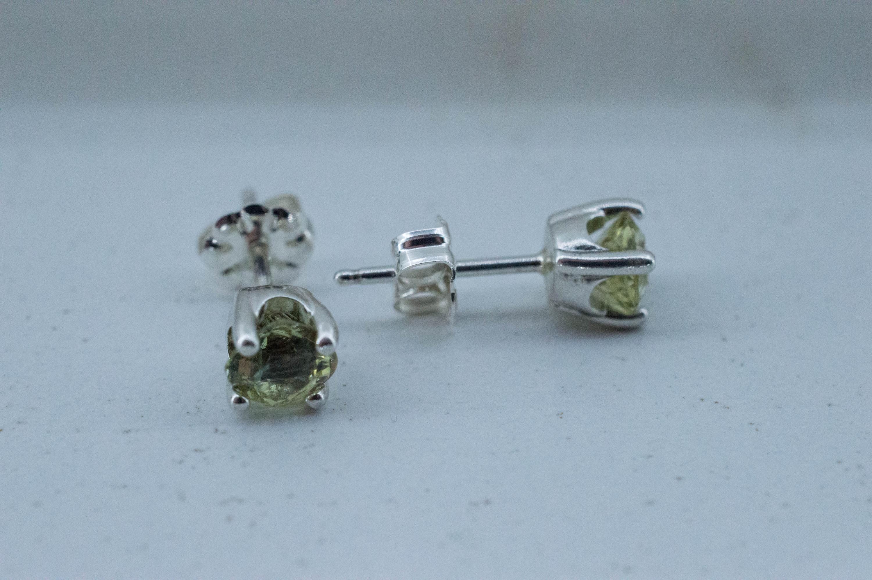 Yellow Apatite Earrings; Natural Untreated Mexico Apatite; 1.160cts