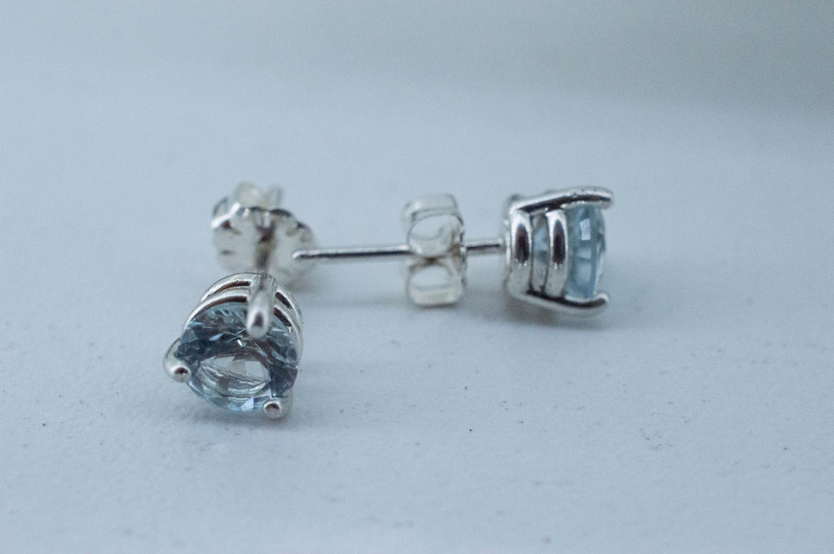 Aquamarine Earrings; Natural Untreated Brazil Aquamarine; 1.350cts