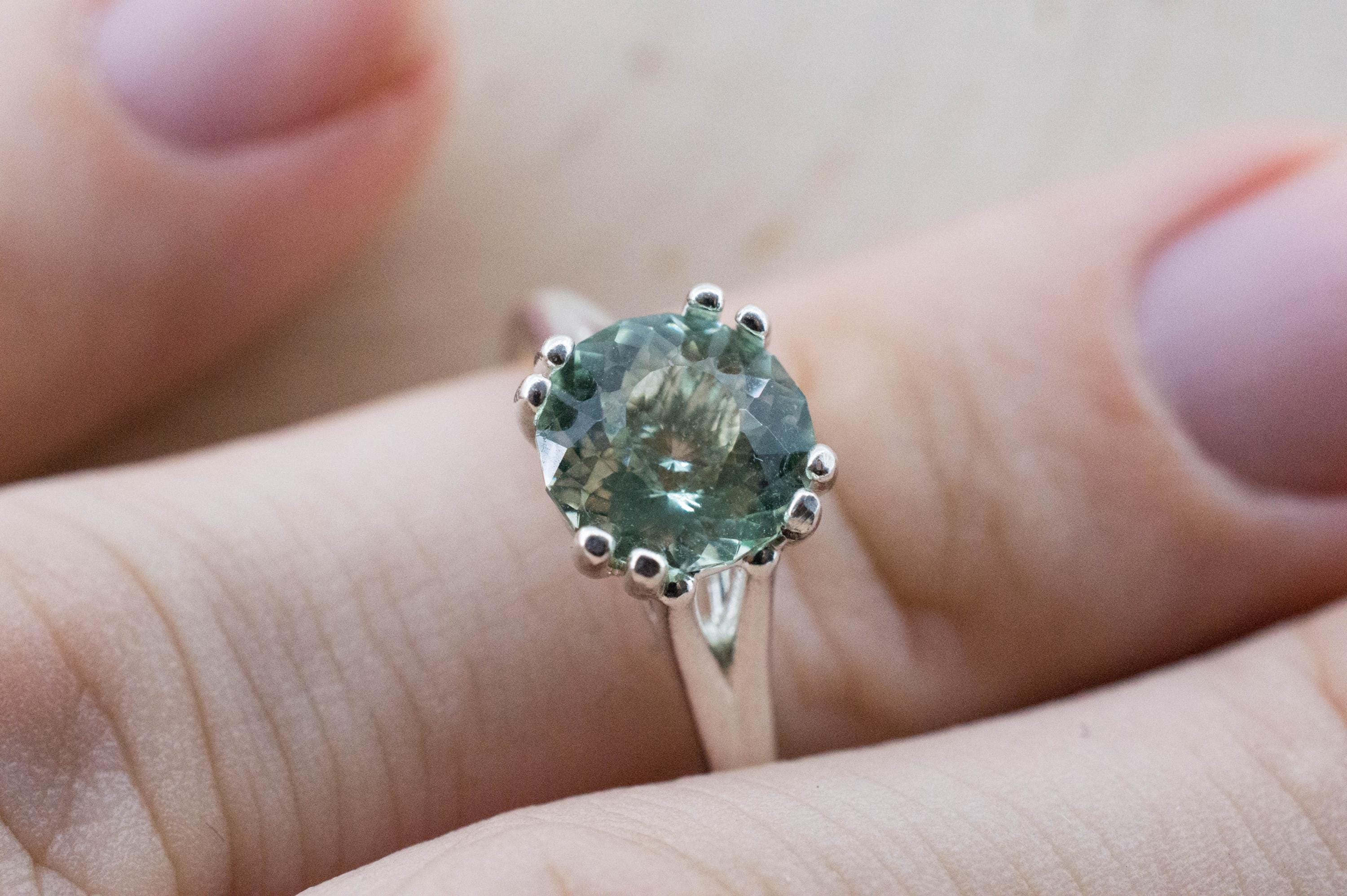 Prasiolite Ring, Natural Brazil Green Amethyst; 1.850cts